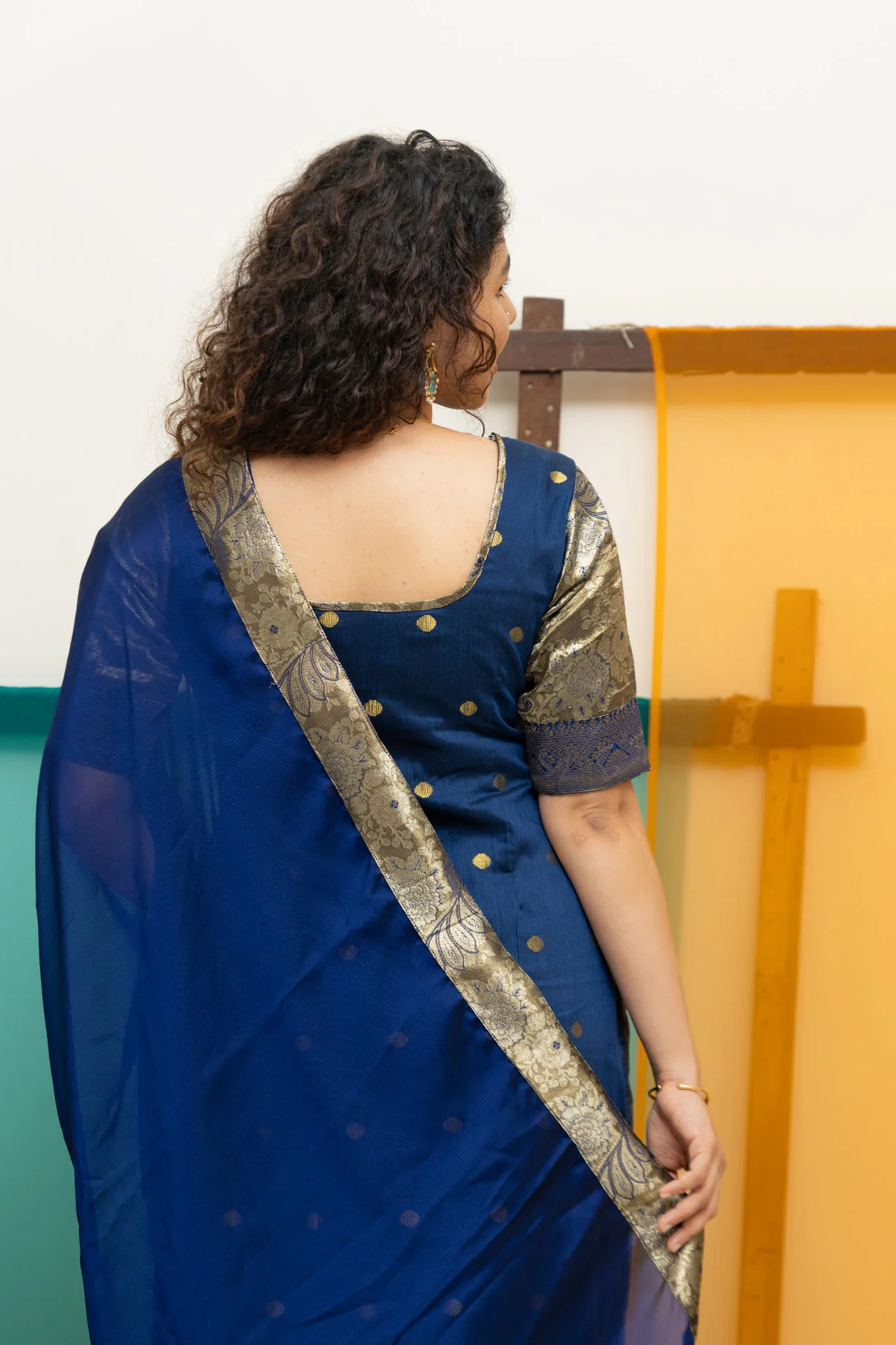 Nikitha Navy Blue Kurti Set - Image 12