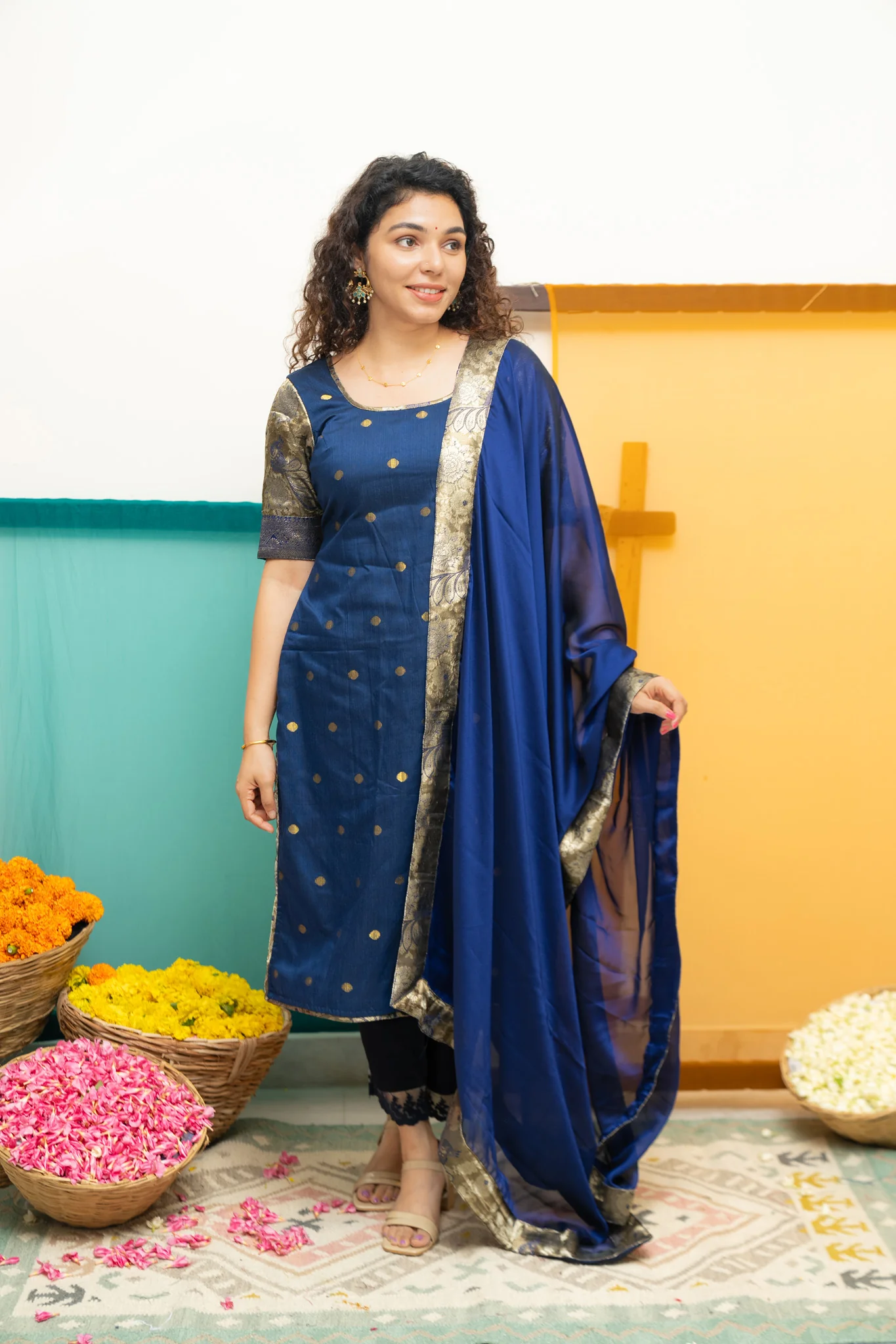 Nikitha Navy Blue Kurti Set - Image 3