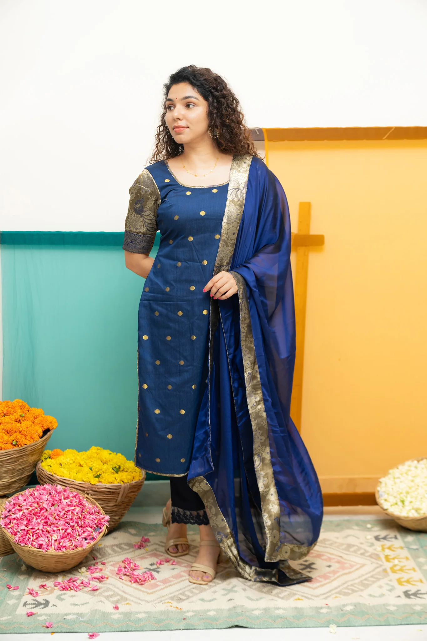 Nikitha Navy Blue Kurti Set - Image 6