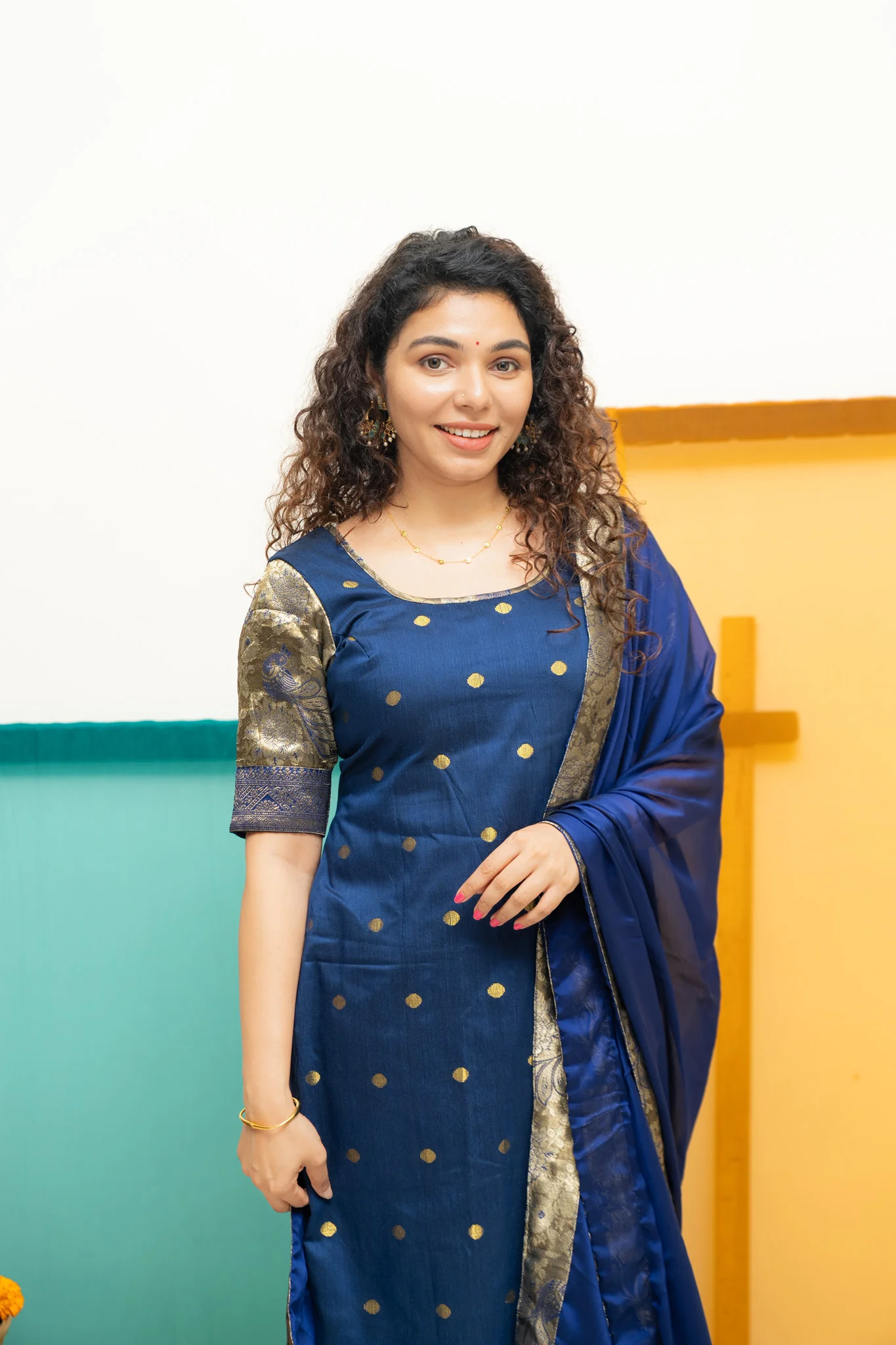 Nikitha Navy Blue Kurti Set - Image 9