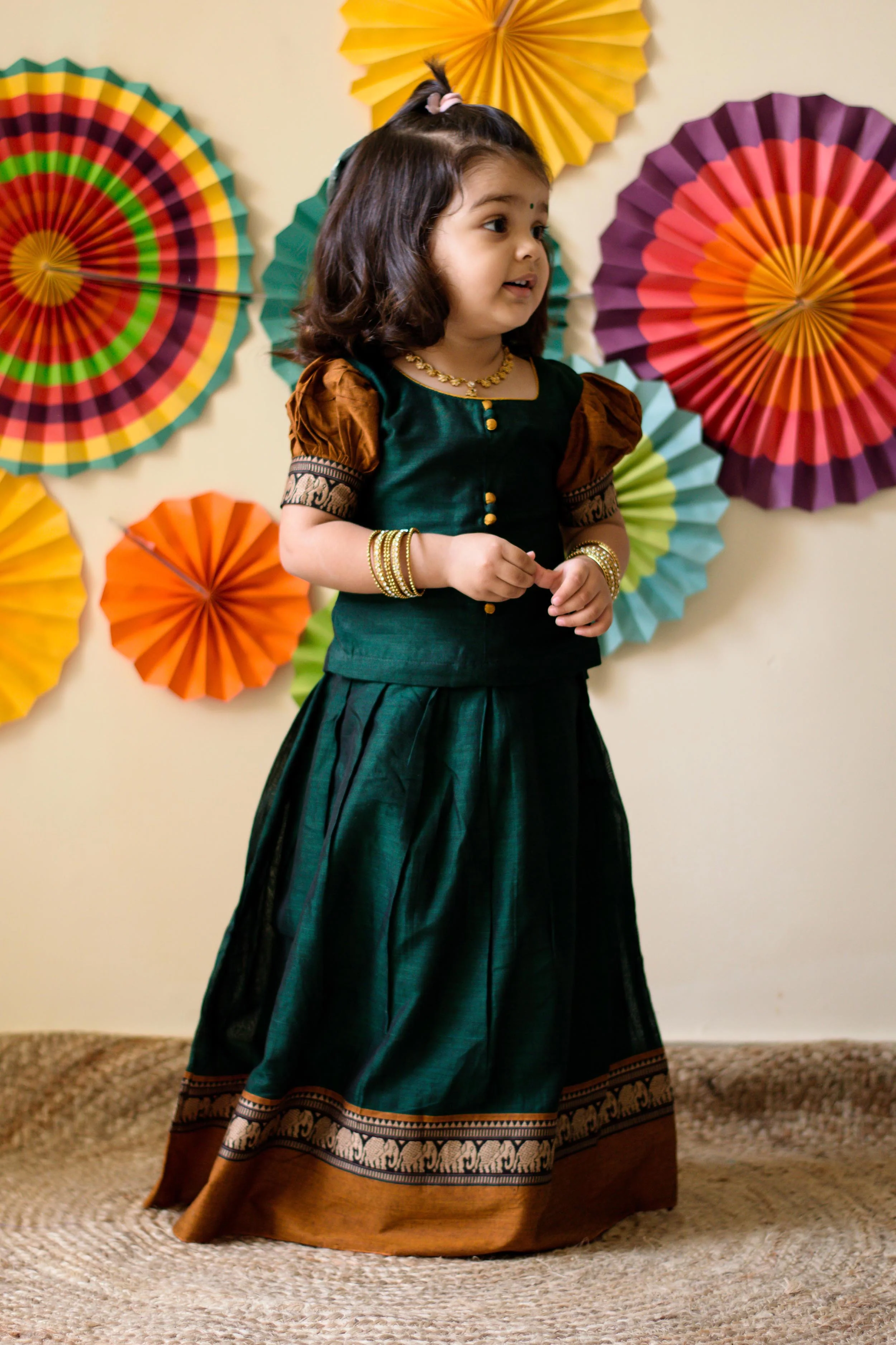 Nilambari Green Mini - Image 3