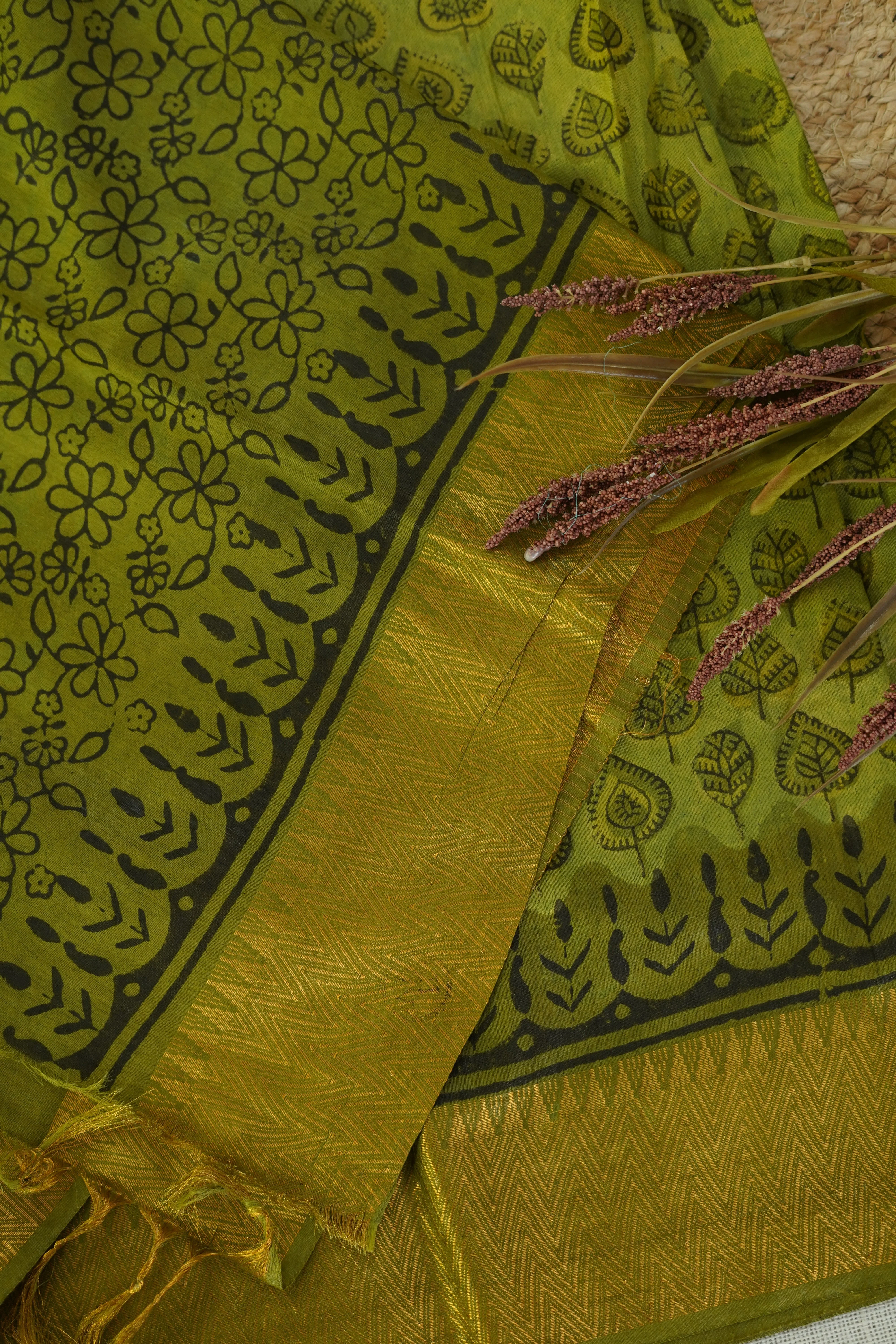 Olive Green Leaf Print Chettinad Cotton Saree - Image 2