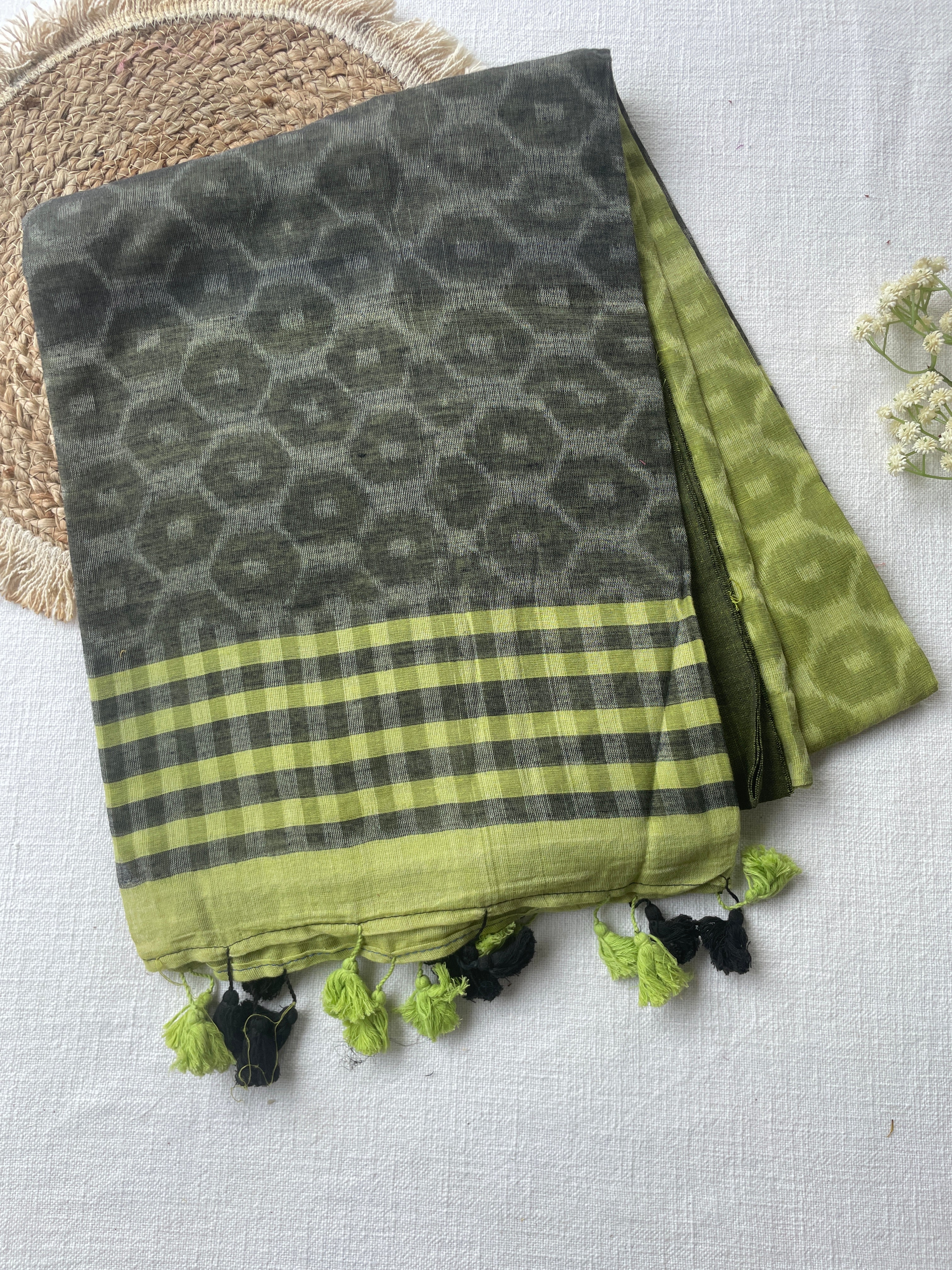 Olive Green Mul Cotton Saree