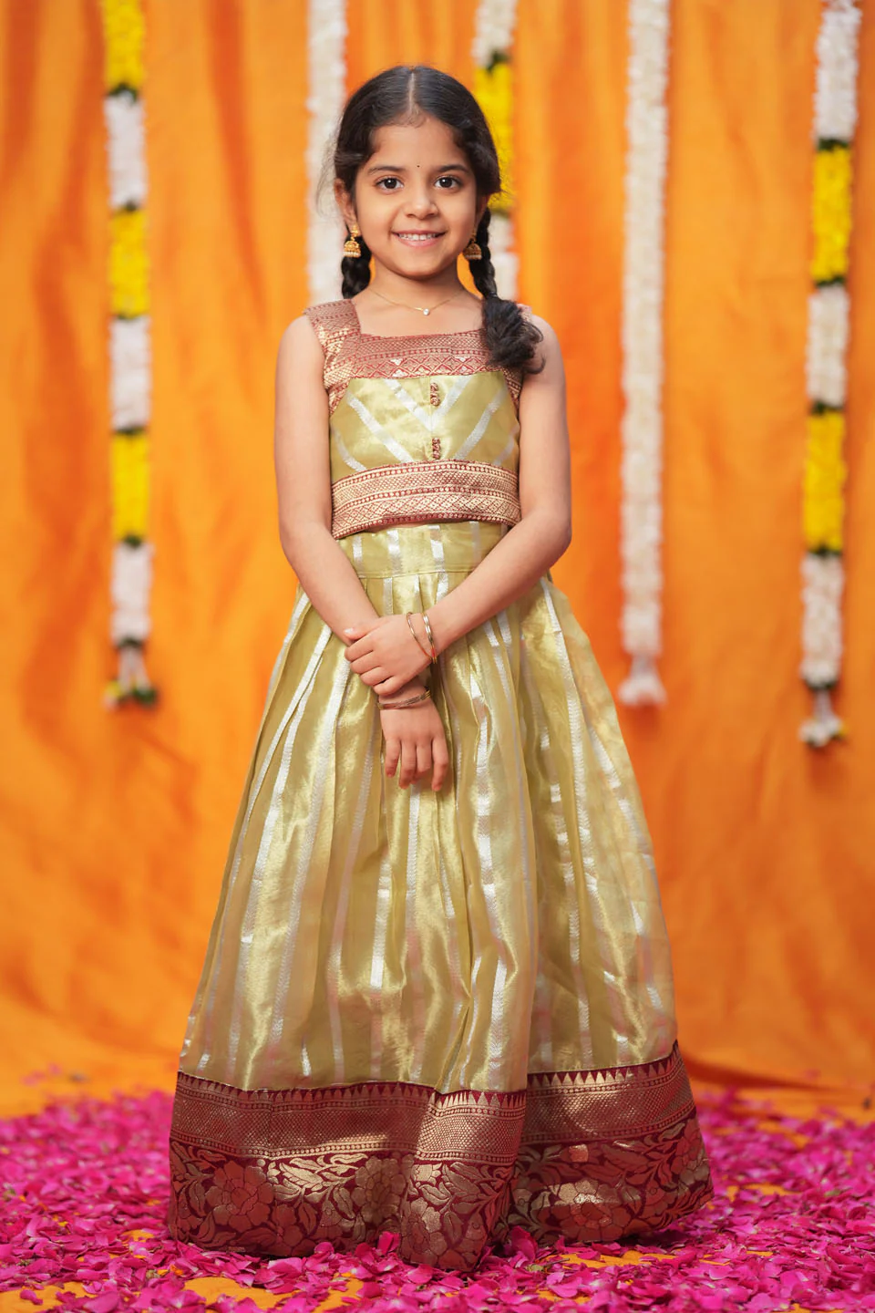 Pavitra Green Organza Top & Skirt Mini