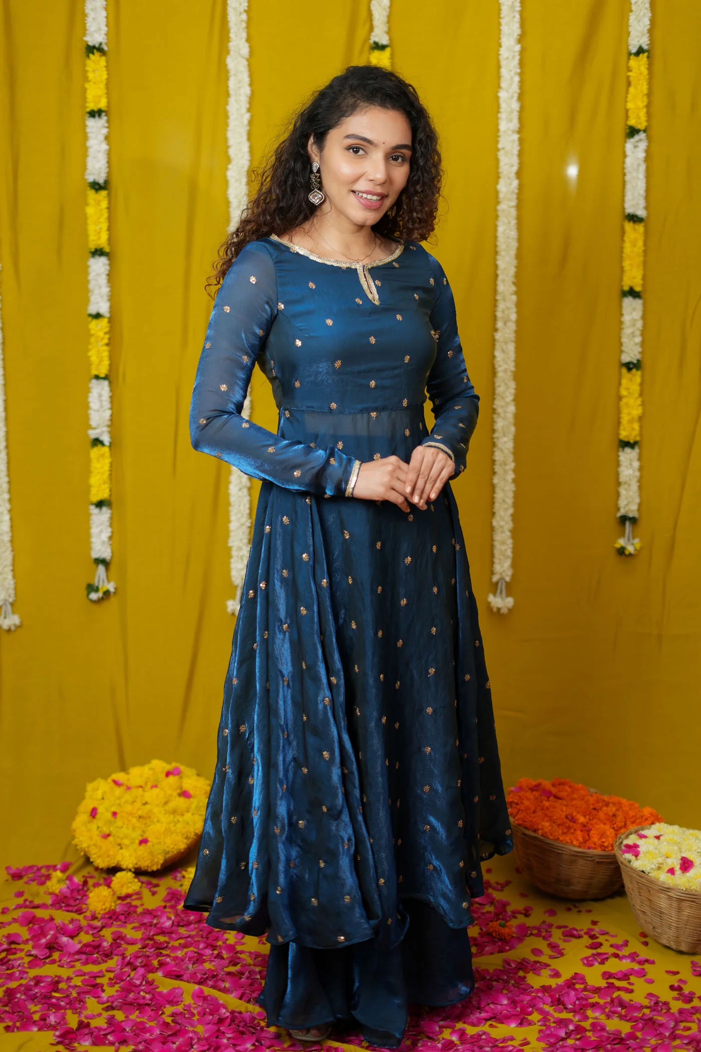 Pirainila Teal Anarkali Kurta (Set of 2) - Image 4