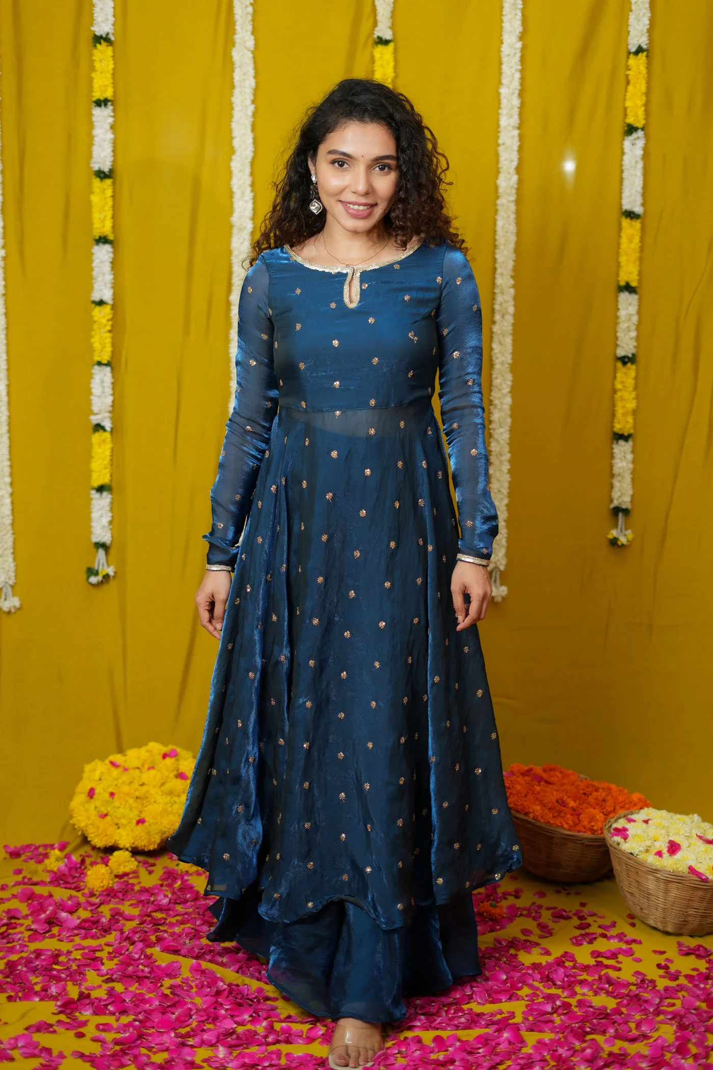 Pirainila Teal Anarkali Kurta (Set of 2) - Image 7