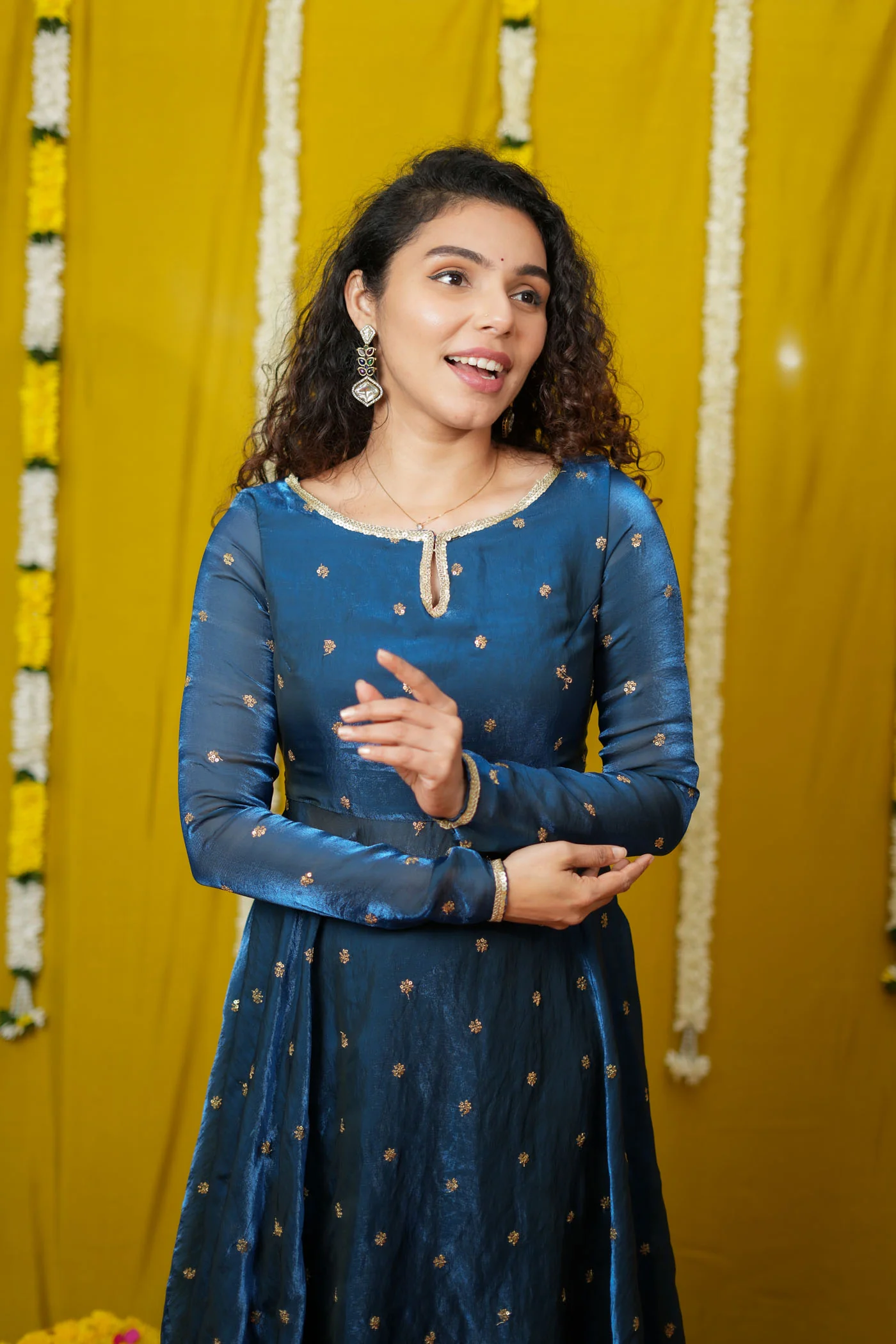 Pirainila Teal Anarkali Kurta (Set of 2) - Image 9