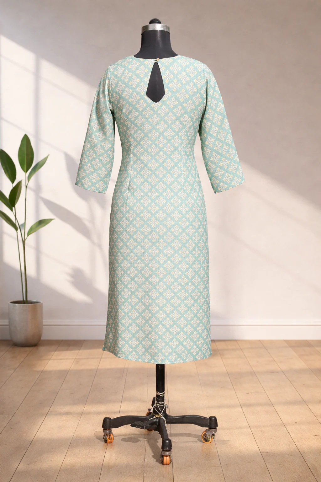 Poovizhi  Blue Kurti - Image 3