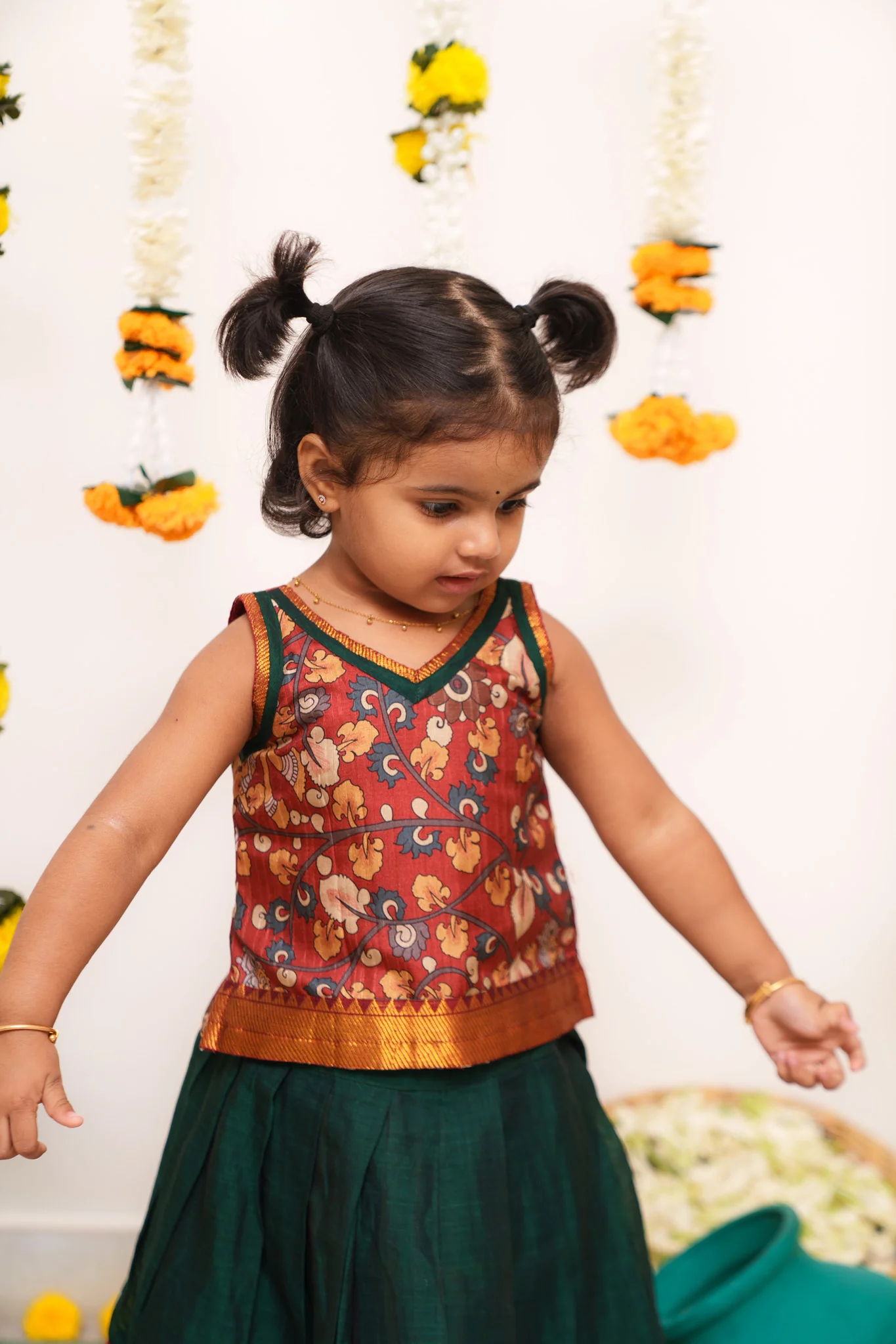 Prathana Maroon & Green Mini - Image 12