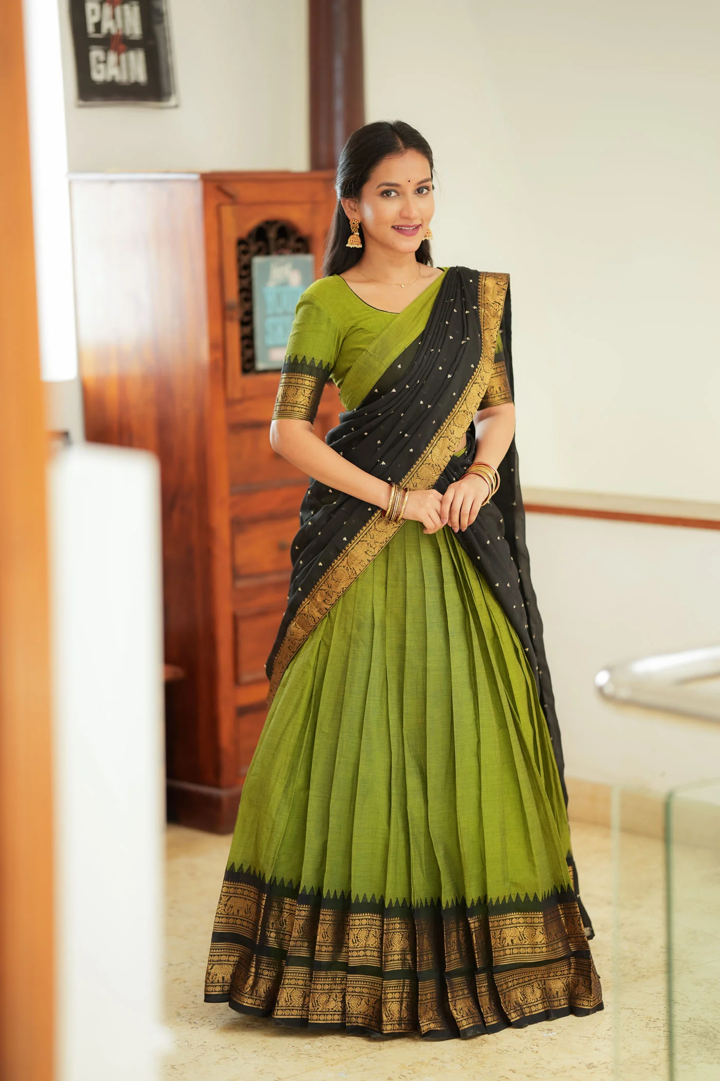 Prisha Olive Green Handwoven Halfsaree - Image 13