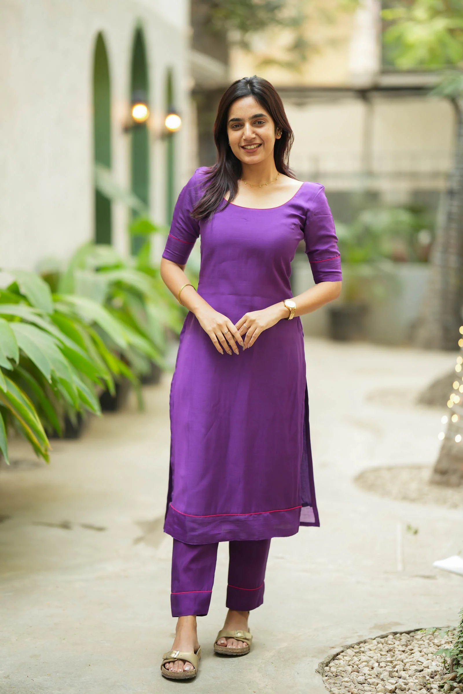Raha Violet Kurti Set (Set of 2)