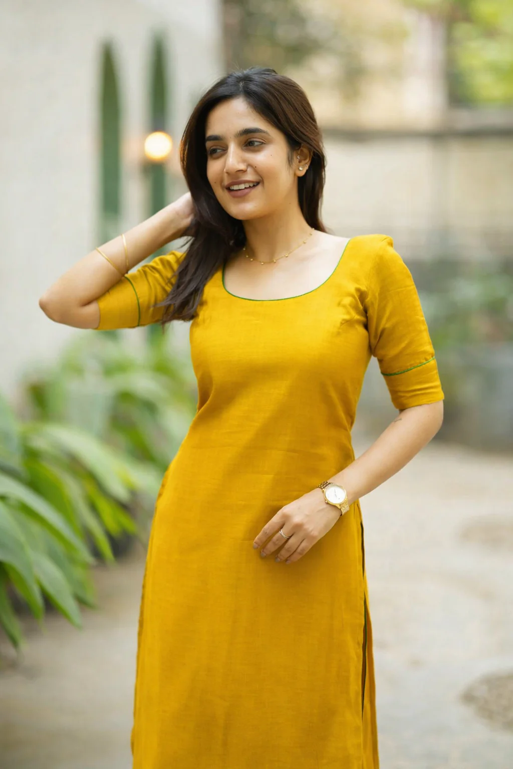 Raha Yellow Kurti Set (Set of 2) - Image 2