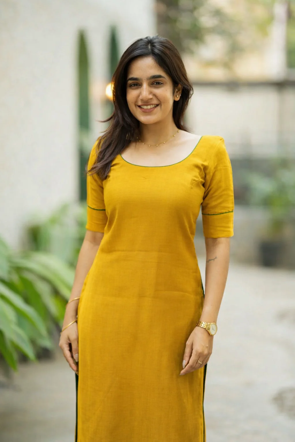 Raha Yellow Kurti Set (Set of 2) - Image 5