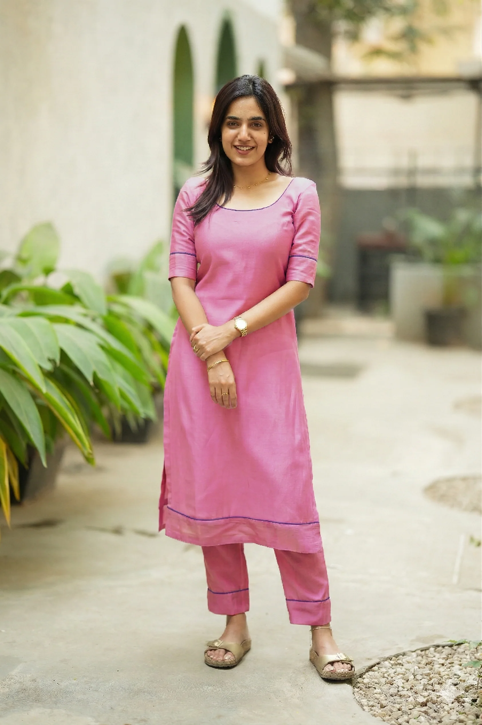 Raha Pink Kurti Set (Set of 2) - Image 2