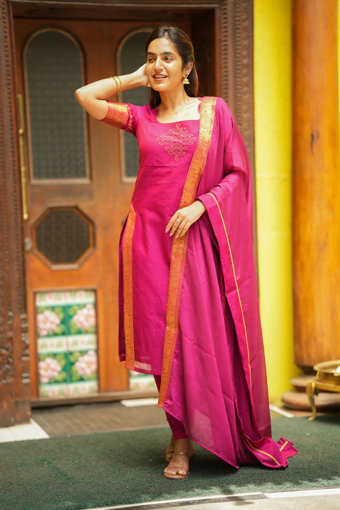 Riddhi Magenta Kurti Set (Set of 2 ) - Image 2