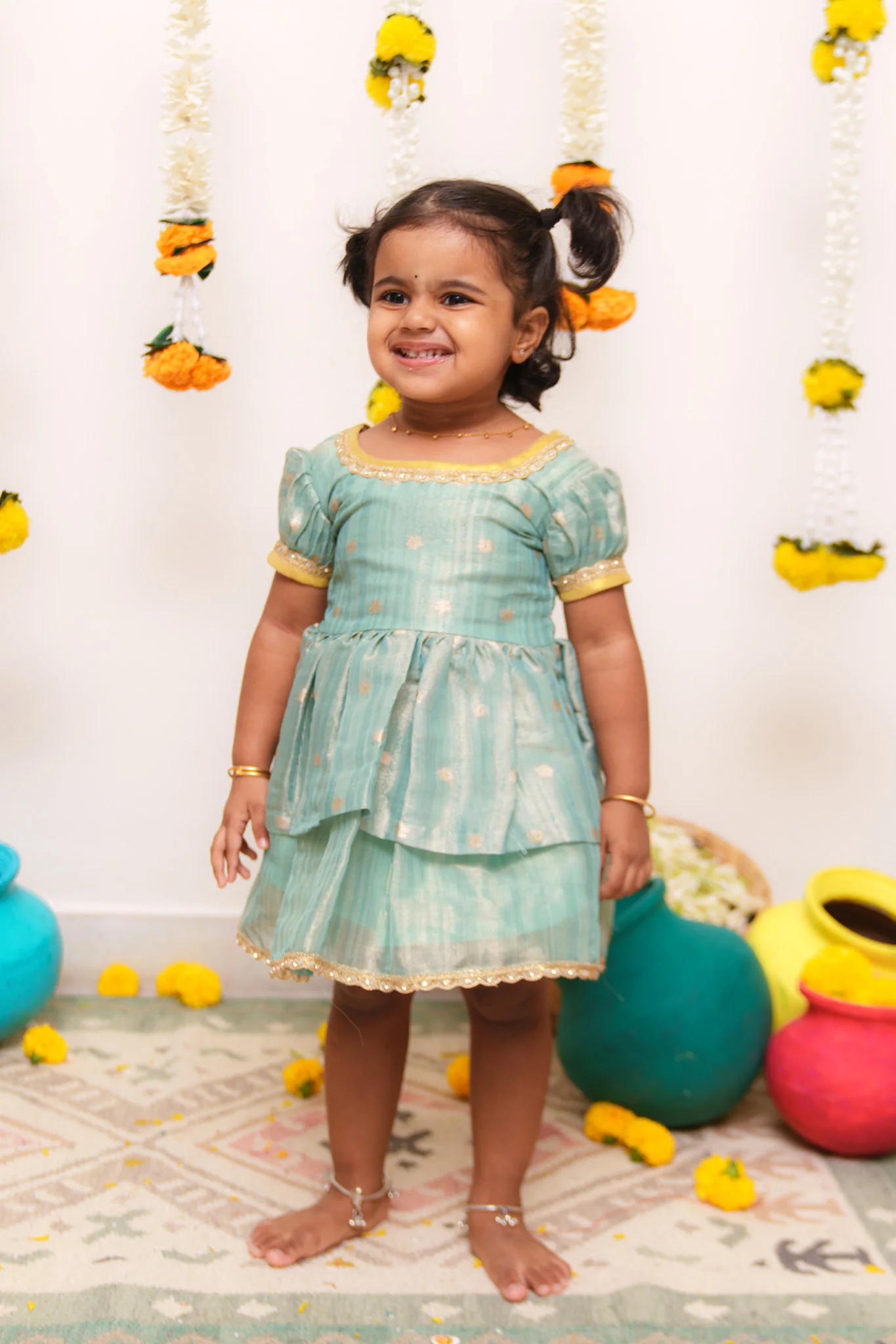 Saindhavi Blue Mini - Image 4
