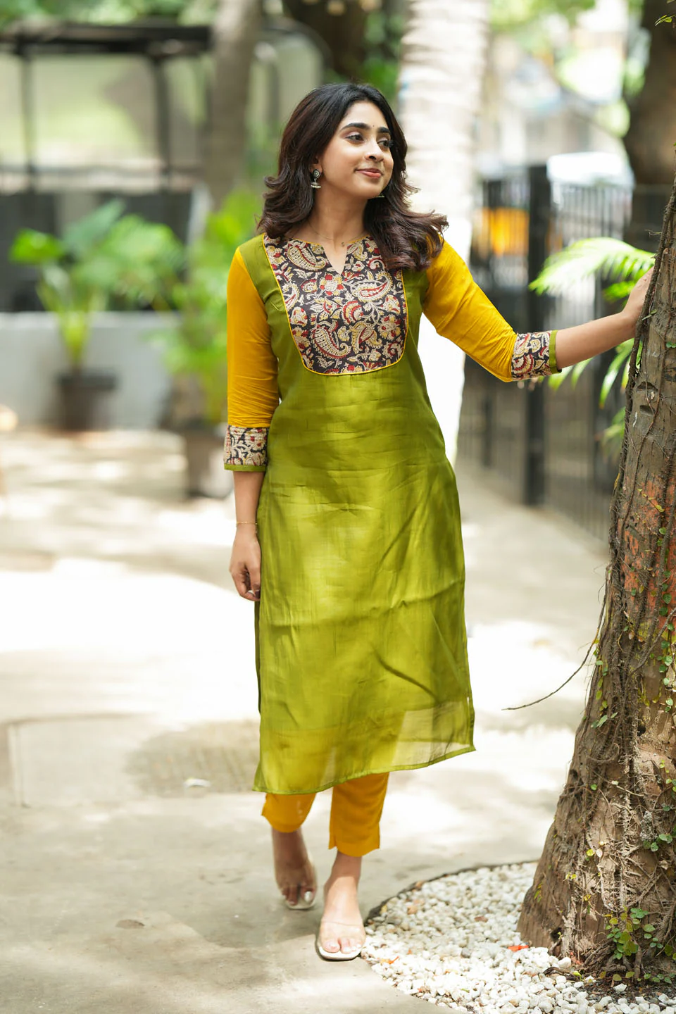 Samriddhi Green Kurti (Set of 2) - Image 5