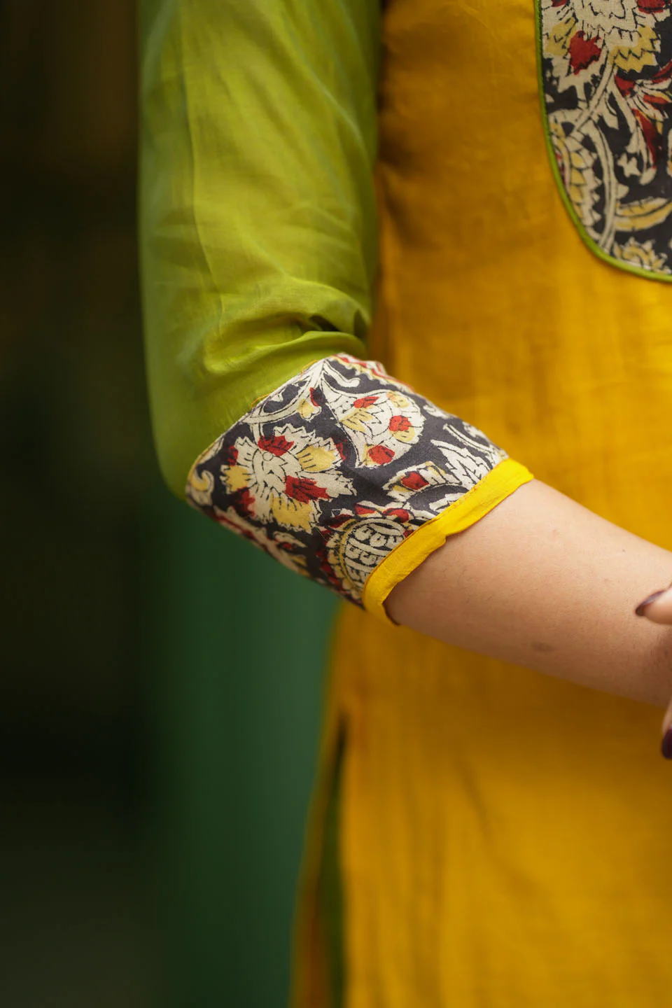 Samriddhi Yellow Kurti (Set of 2) - Image 4
