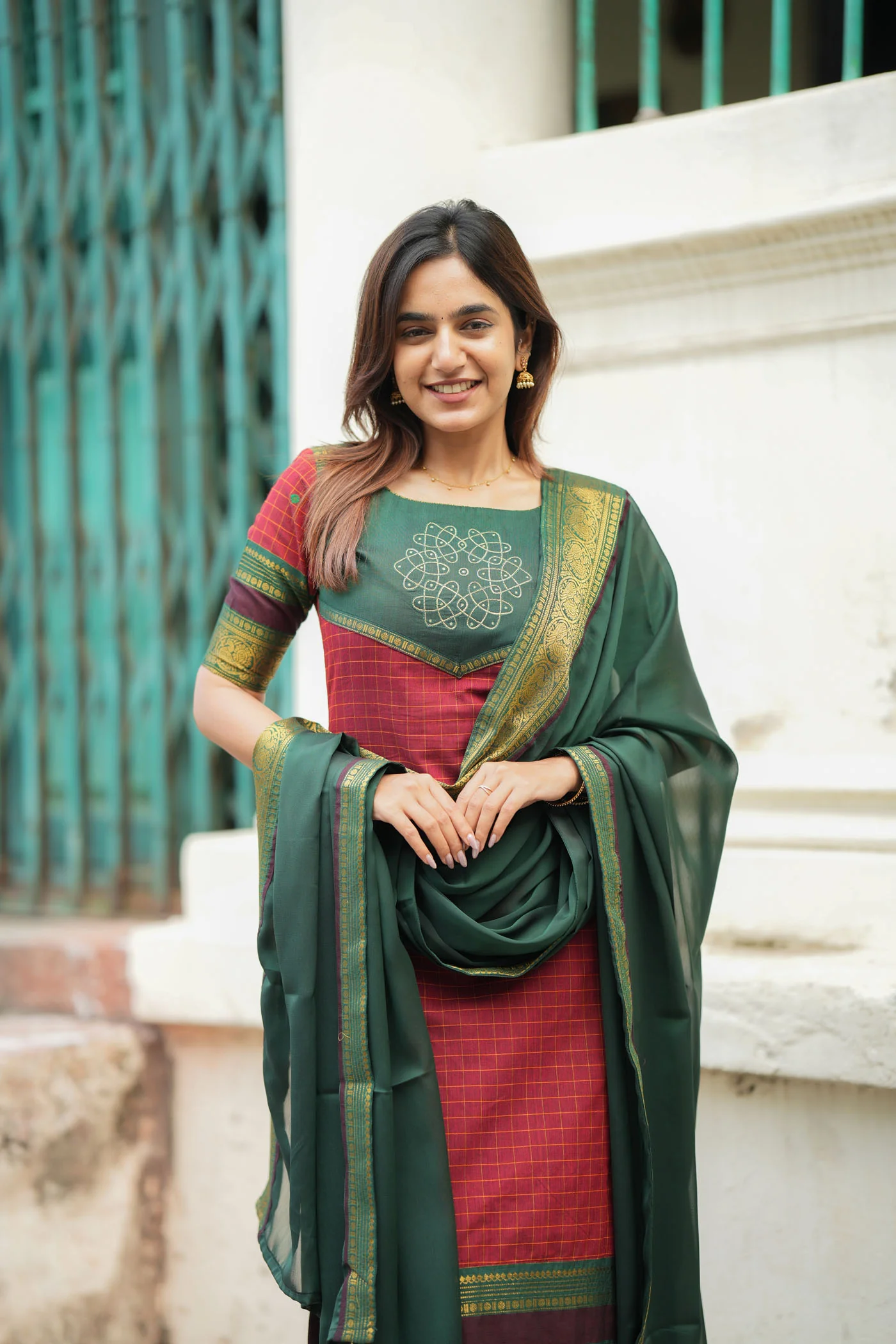 Sana Red Checks Kurti Set (Set of 2 ) - Image 3
