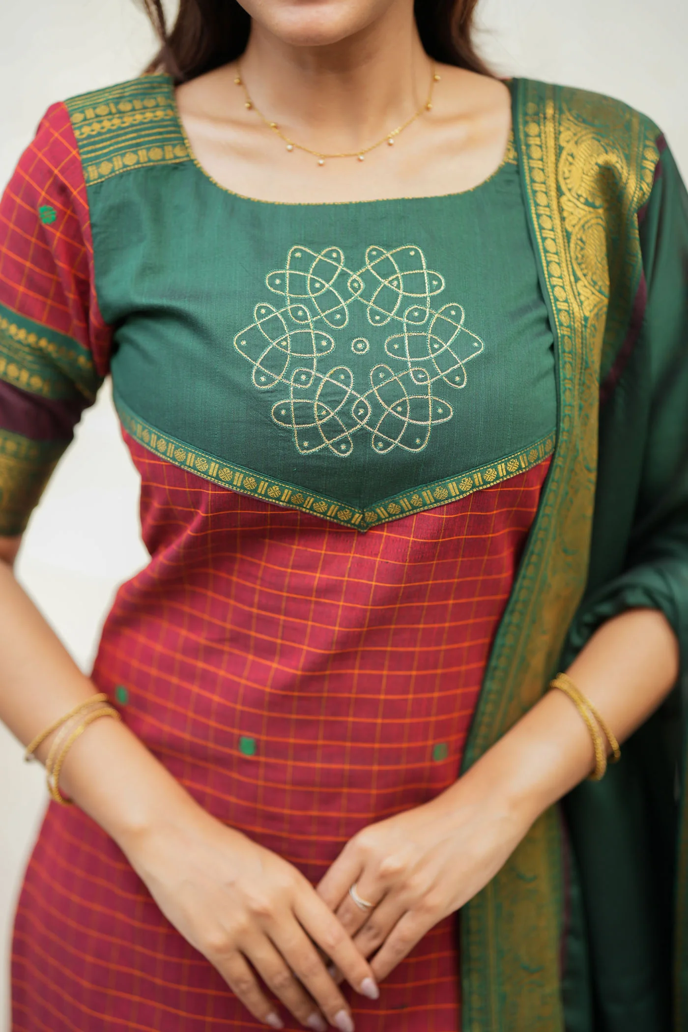 Sana Red Checks Kurti Set (Set of 2 ) - Image 5
