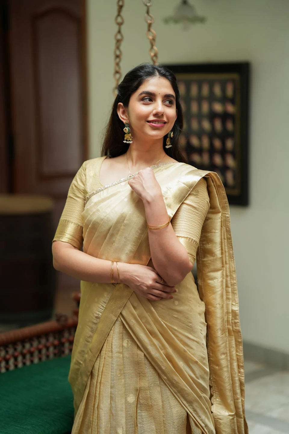 Sarasvati Gold Halfsaree - Image 5