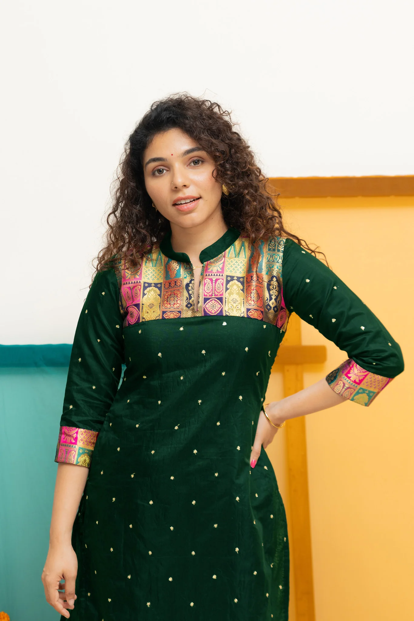 Shilpa Green Kurti Set - Image 4