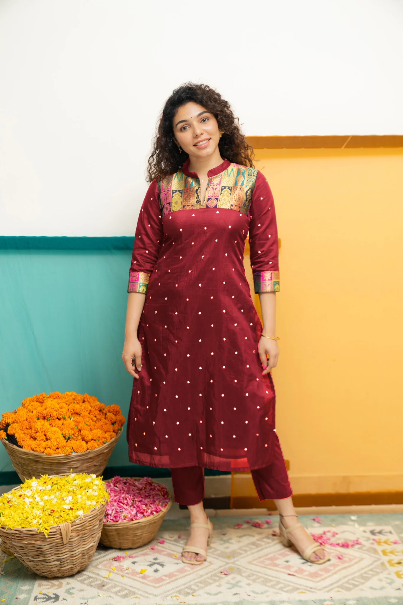 Shilpa Maroon Kurti Set - Image 4
