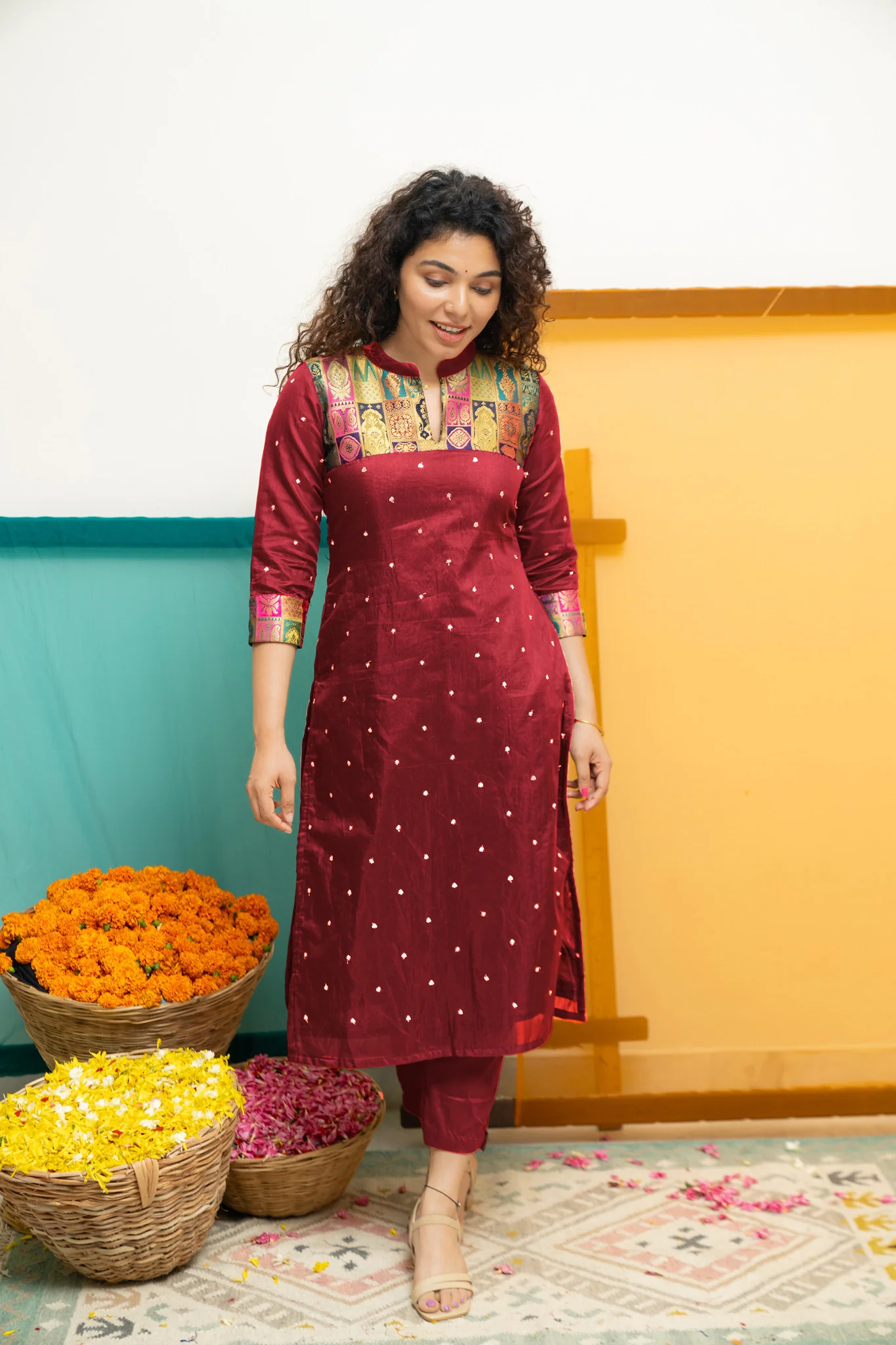 Shilpa Maroon Kurti Set - Image 6