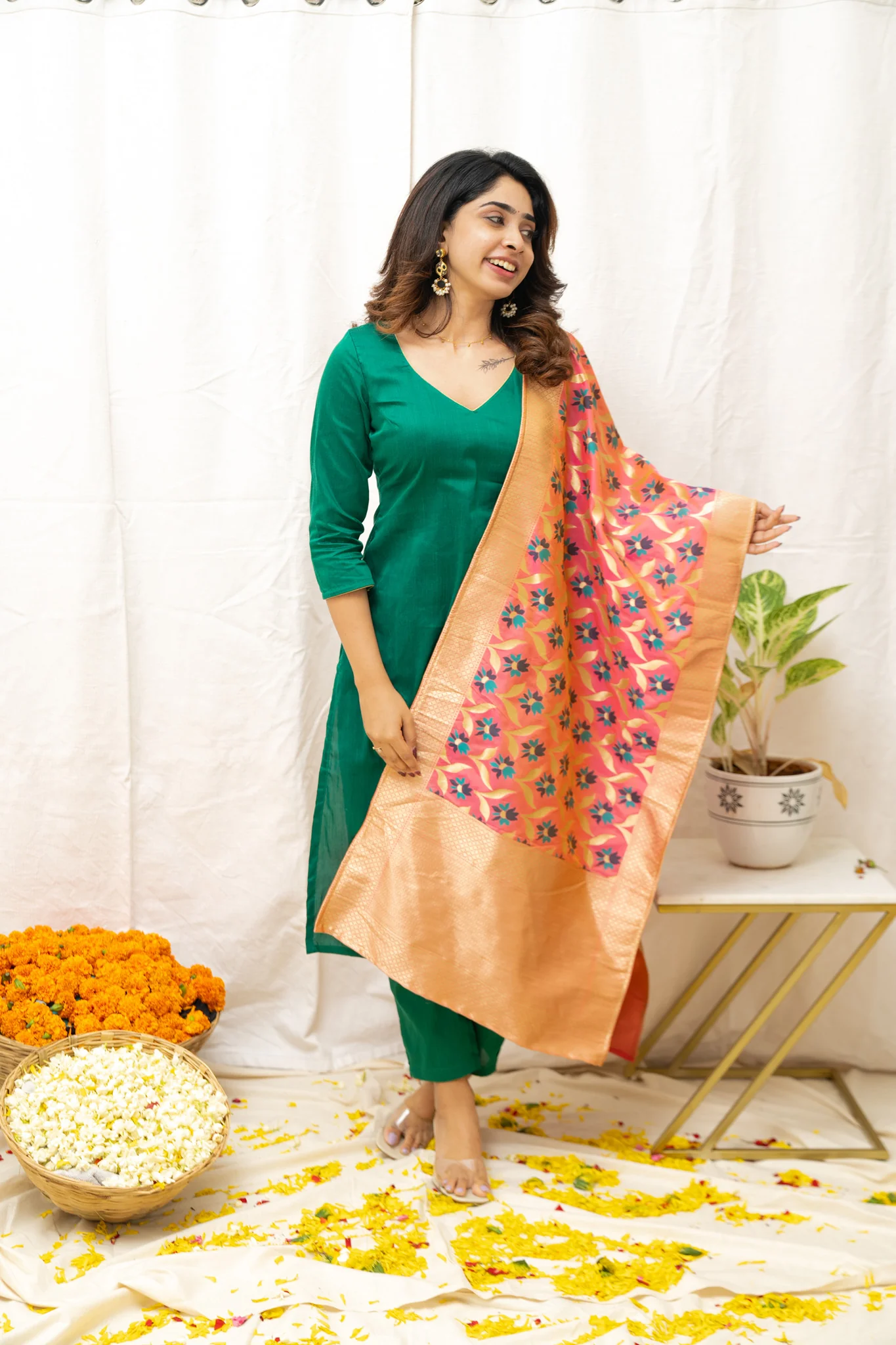 Sruthi Green with Peach Floral dupatta - Image 4