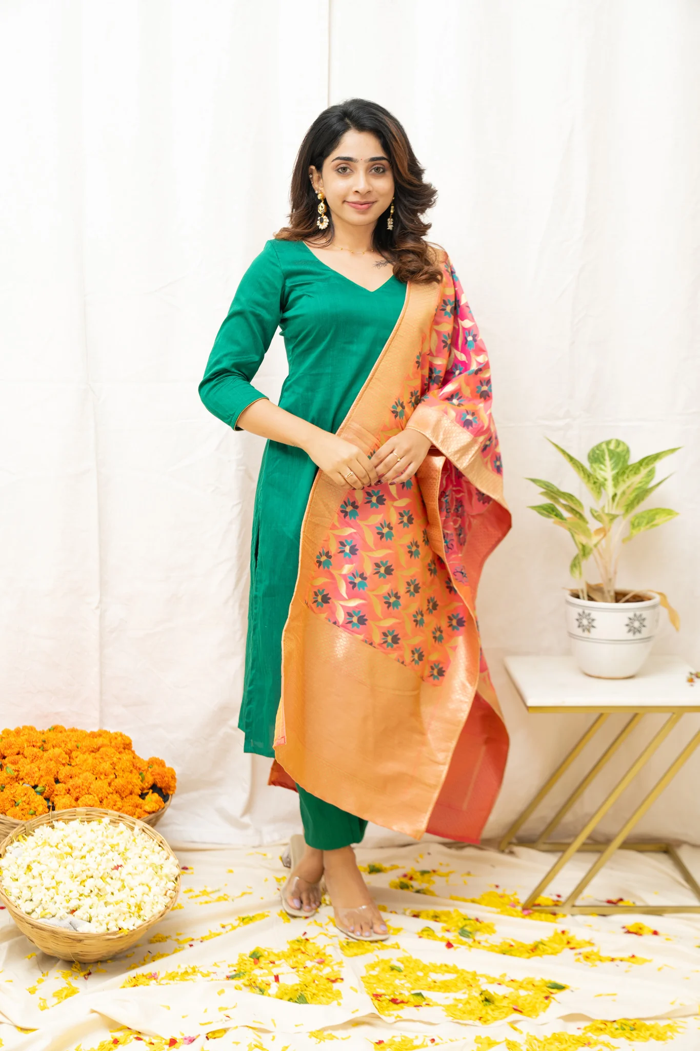 Sruthi Green with Peach Floral dupatta - Image 5