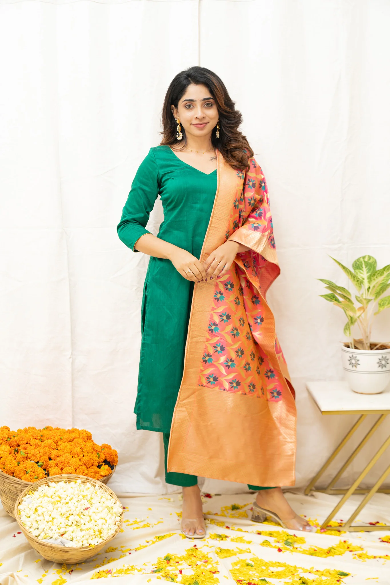 Sruthi Green with Peach Floral dupatta - Image 6