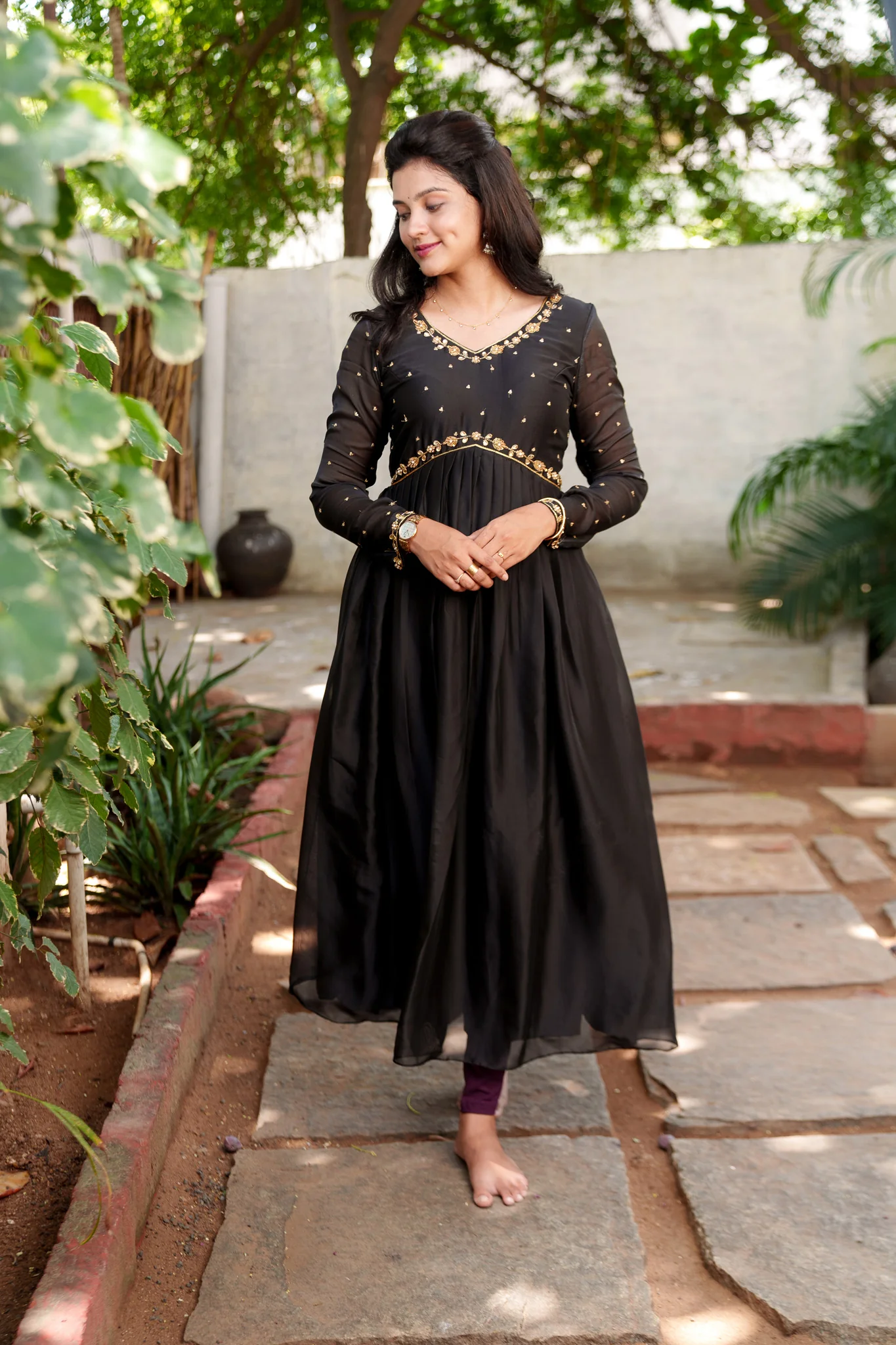 Mridula Black - Image 11
