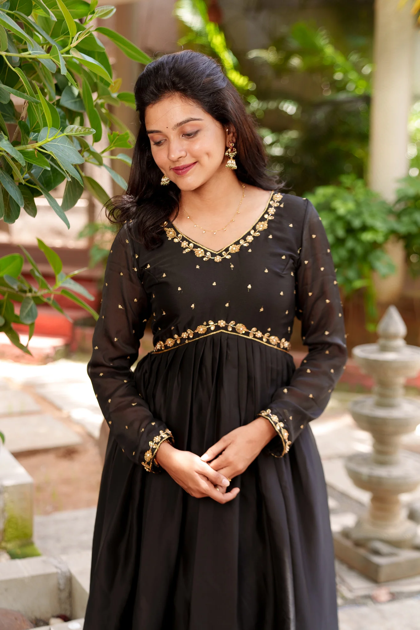 Mridula Black - Image 17