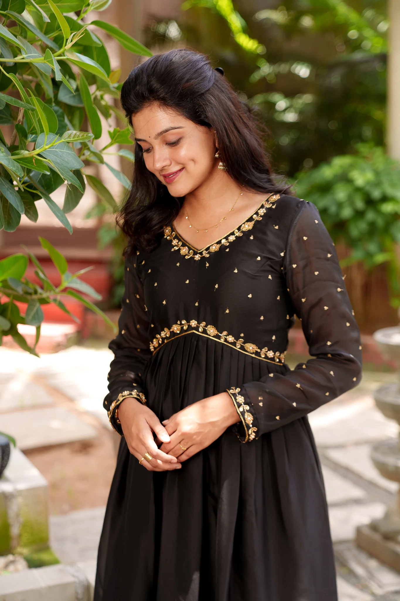 Mridula Black - Image 21