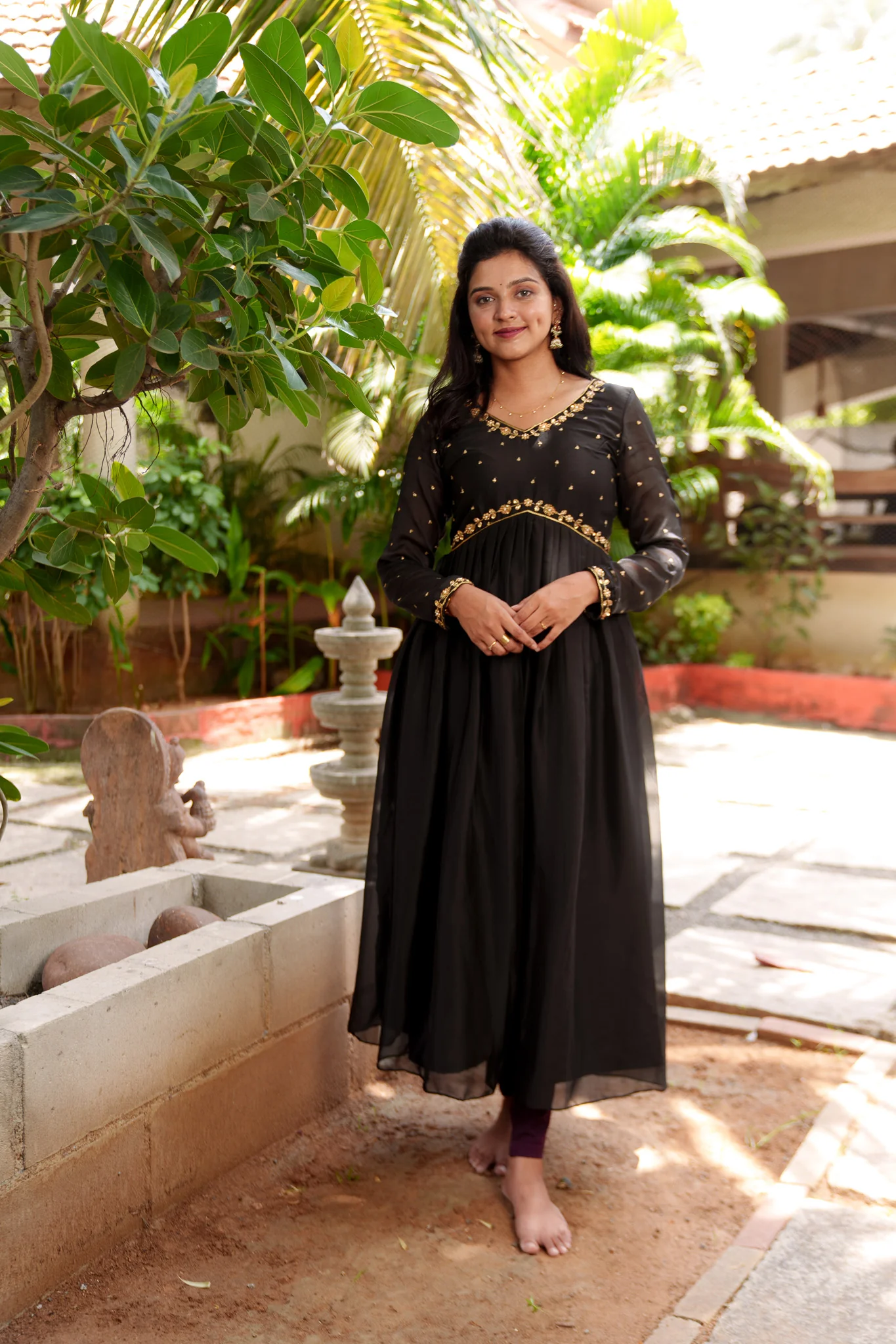 Mridula Black - Image 3