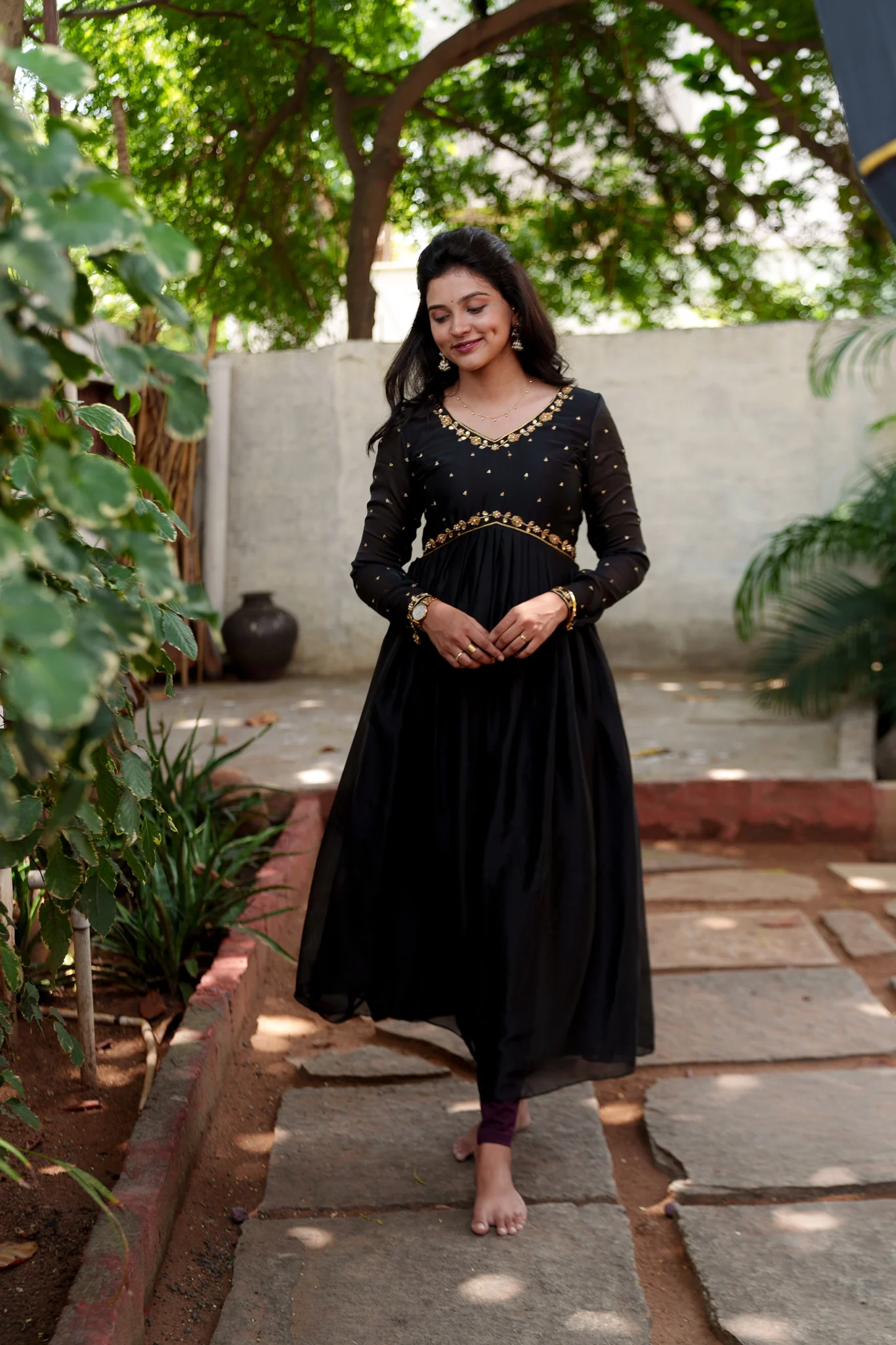 Mridula Black - Image 6