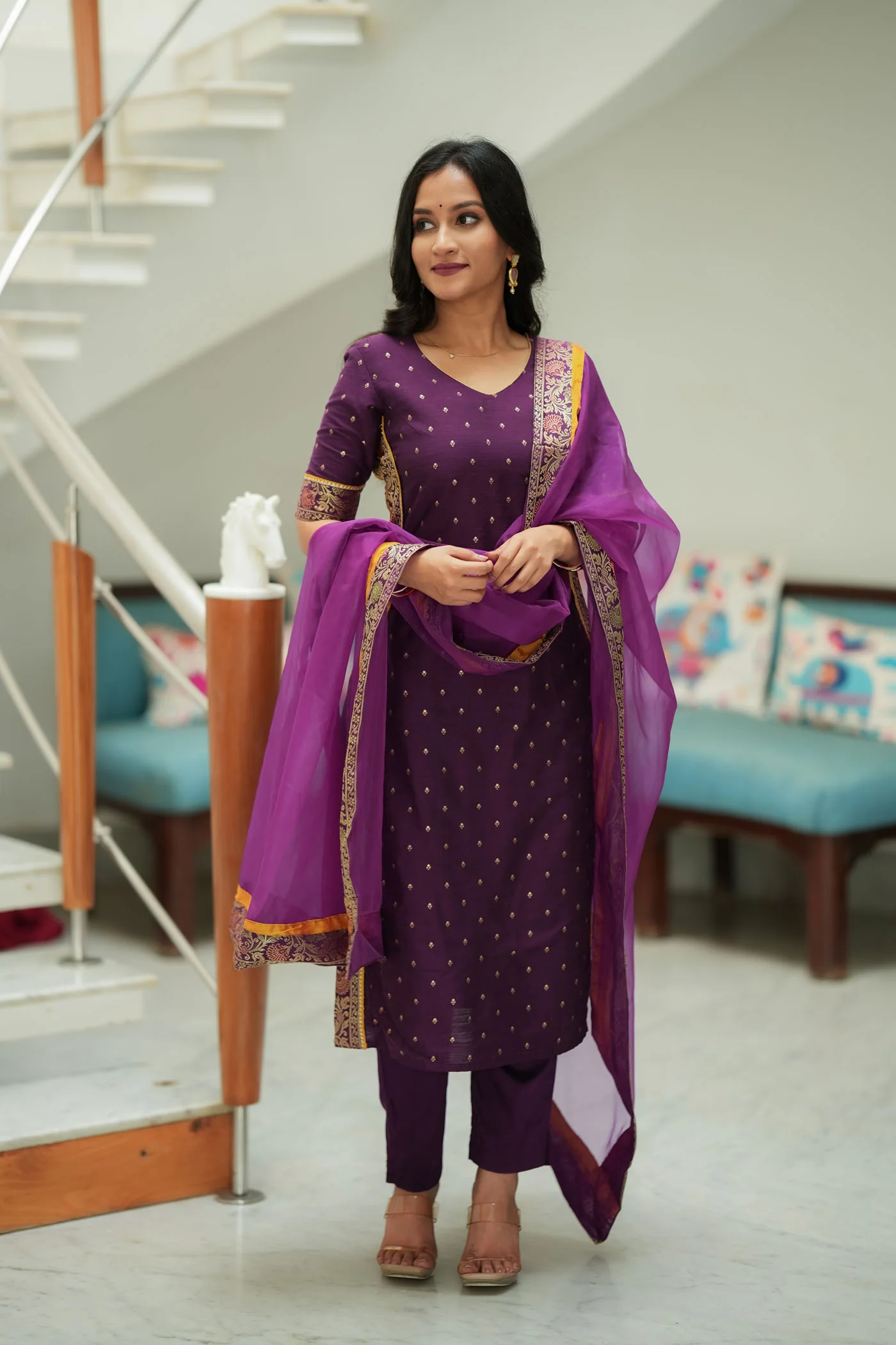Svarna Wine Kurti Set - Image 7