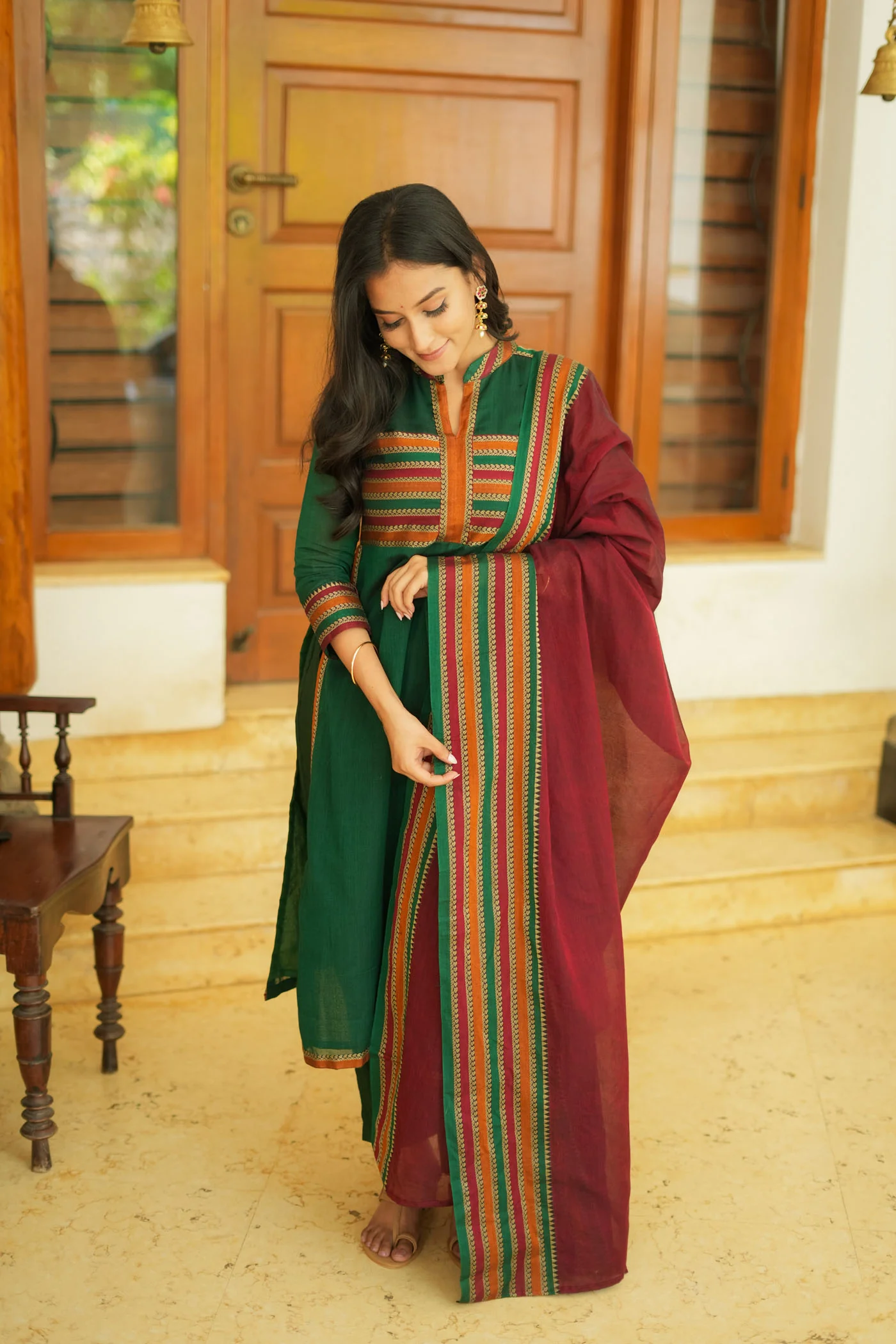 Vanika Green with Maroon Handloom Kurta Set - Image 11