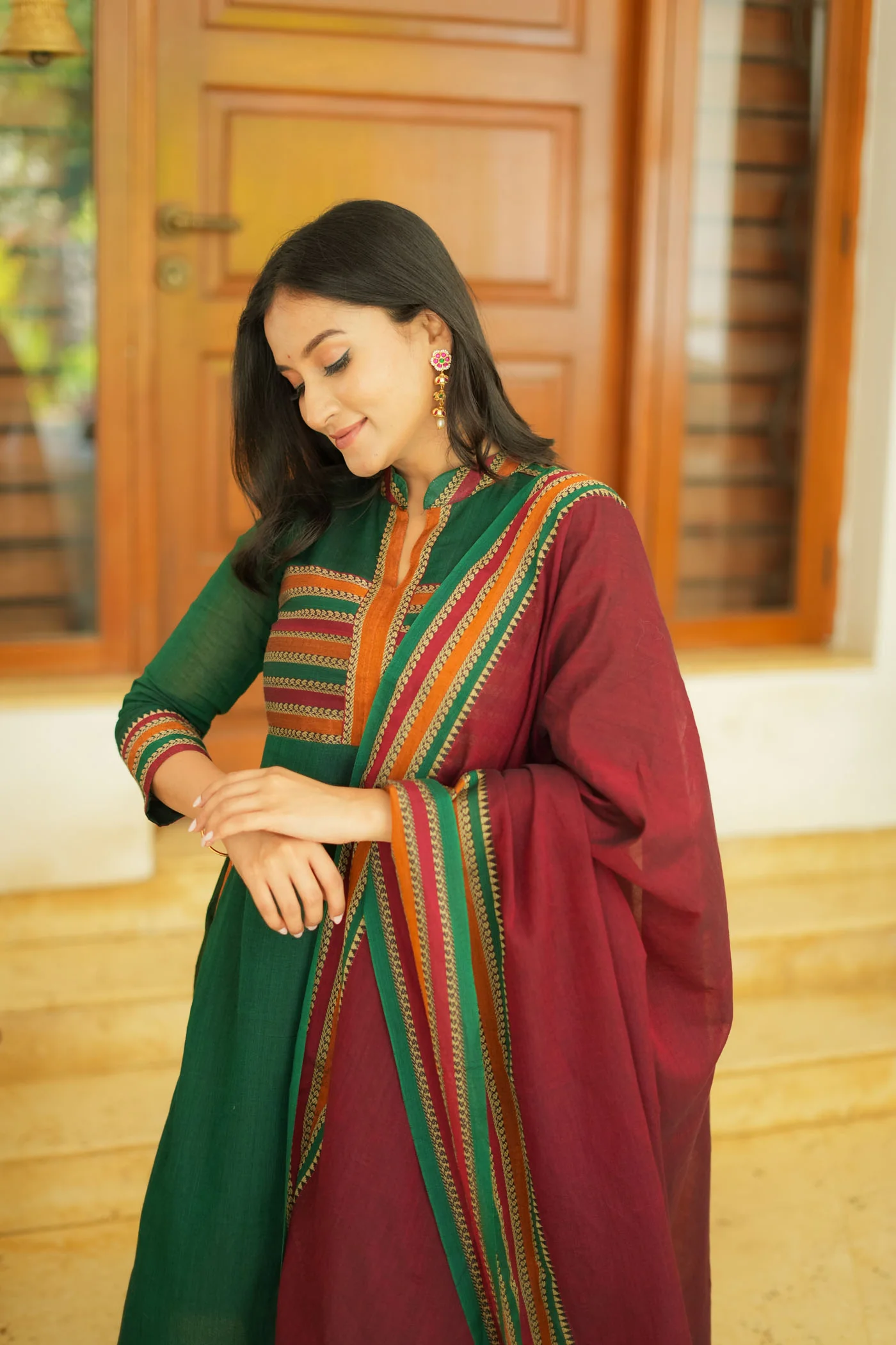 Vanika Green with Maroon Handloom Kurta Set - Image 7