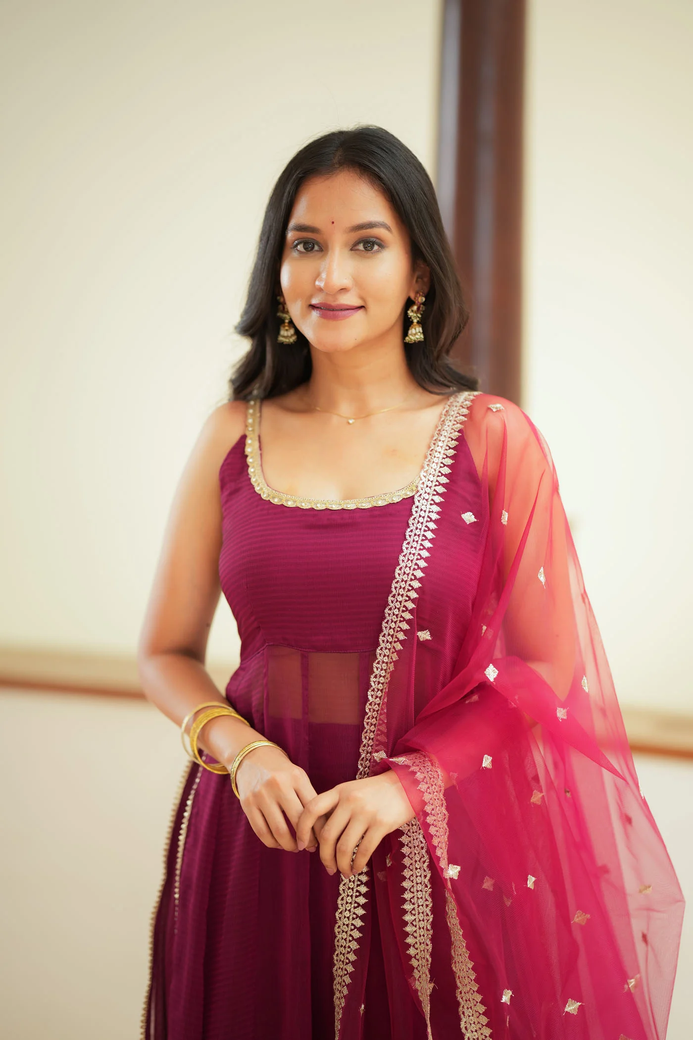 Vihana Magenta Flared Kurta Set - Image 9