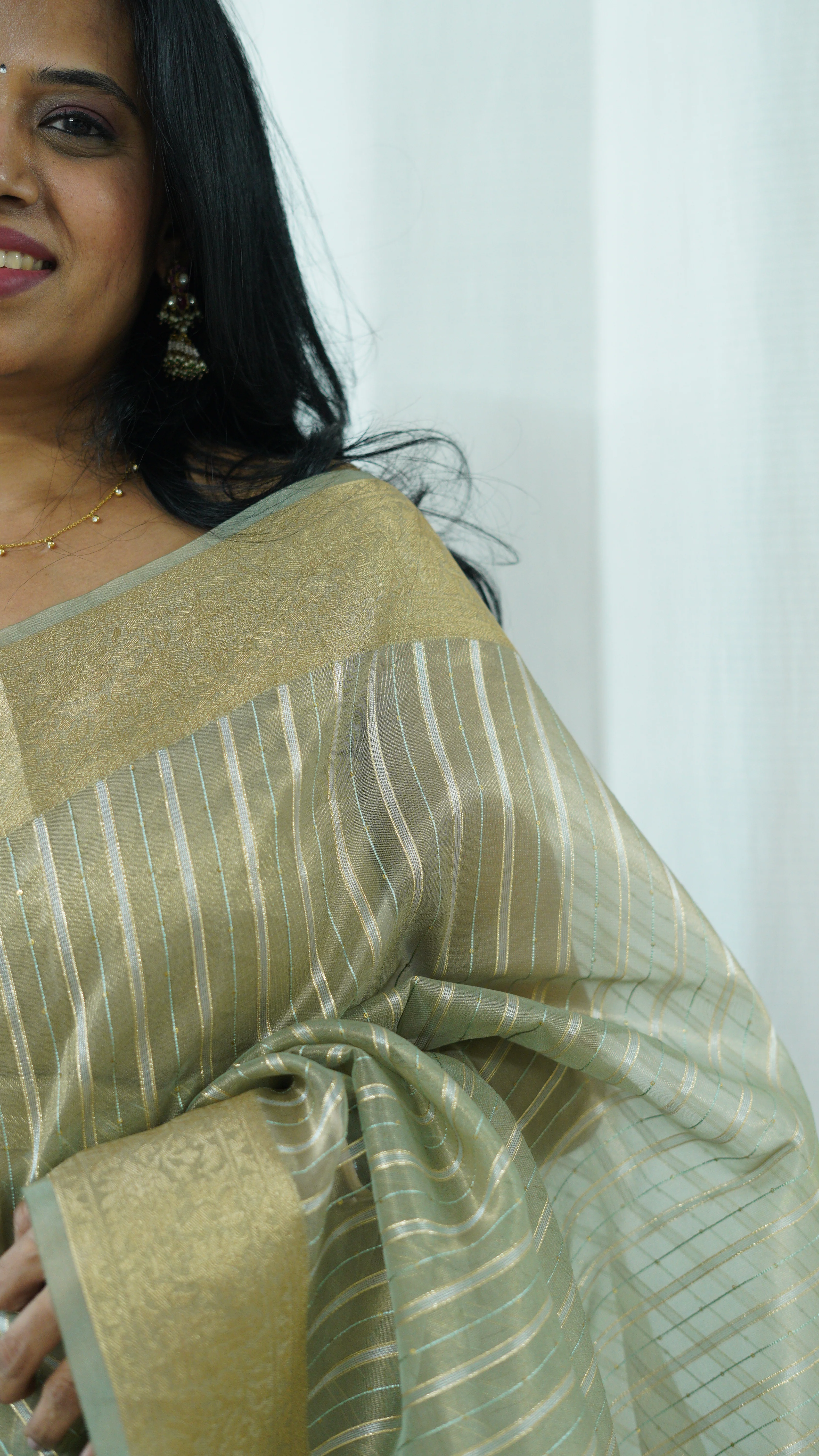 Pastel Green Organza Tissue Saree with Blouse - Image 4