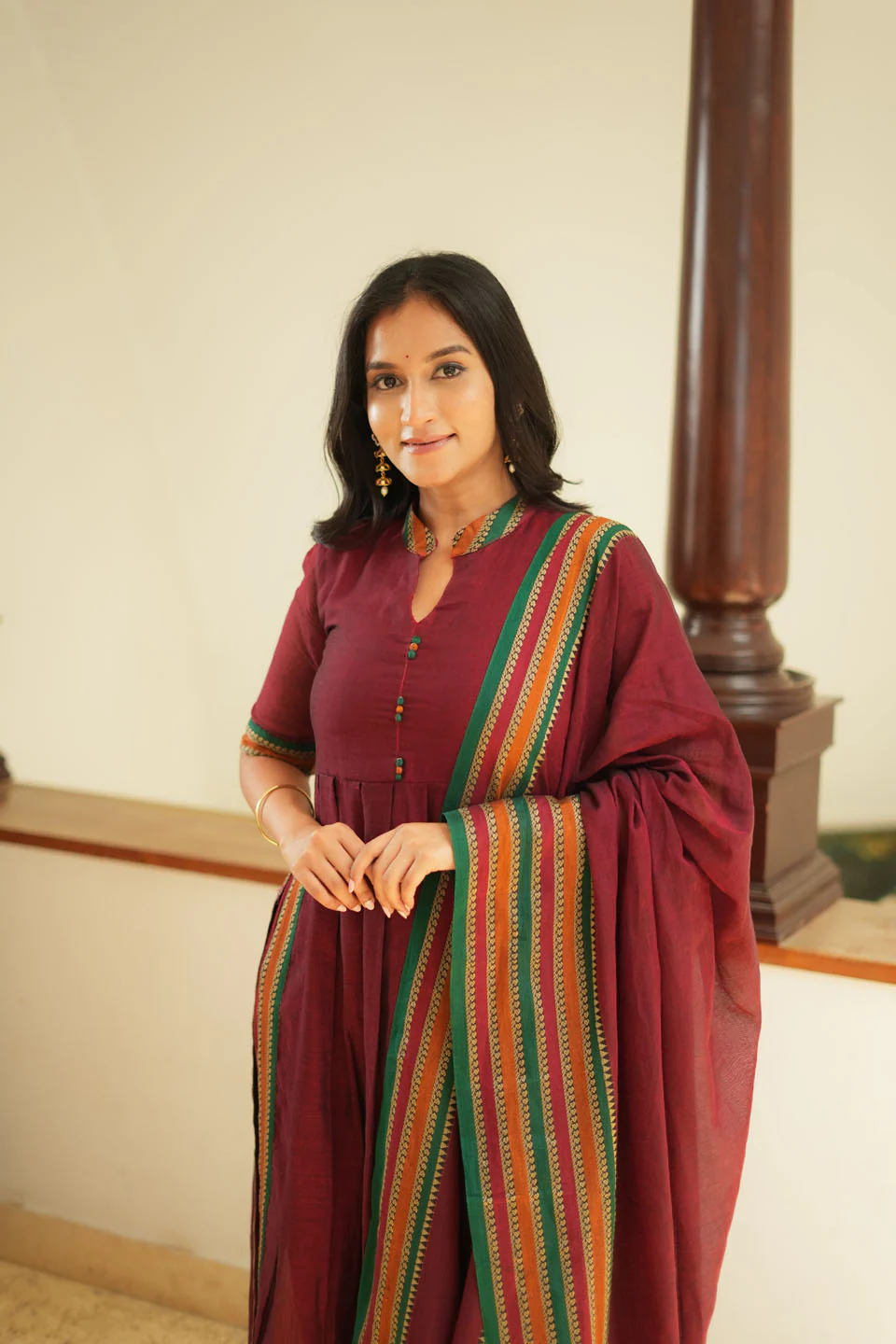 Yashika Maroon Handloom Cotton Kurta Set - Image 5