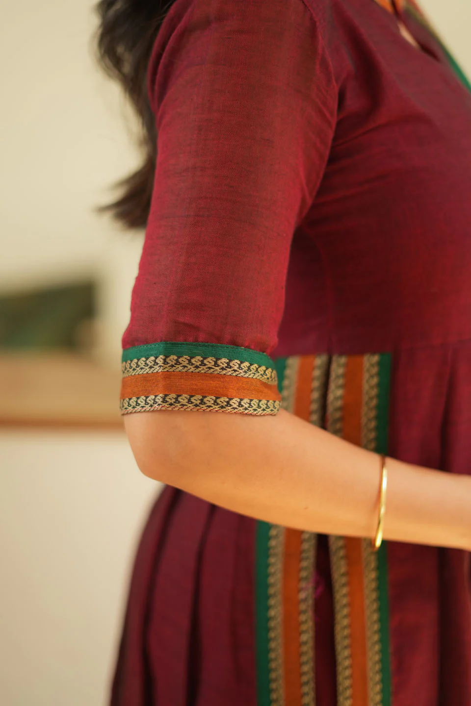 Yashika Maroon Handloom Cotton Kurta Set - Image 6