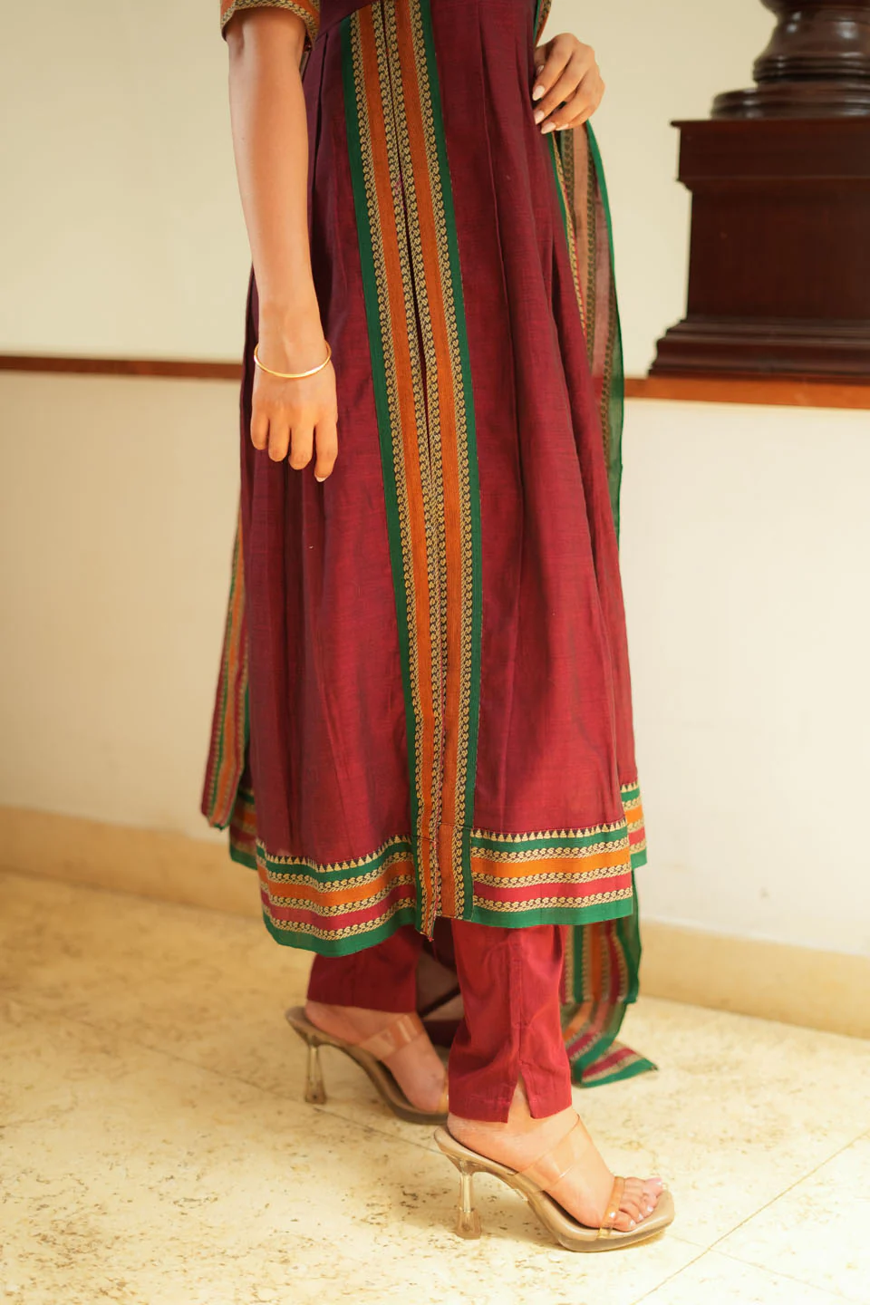 Yashika Maroon Handloom Cotton Kurta Set - Image 7