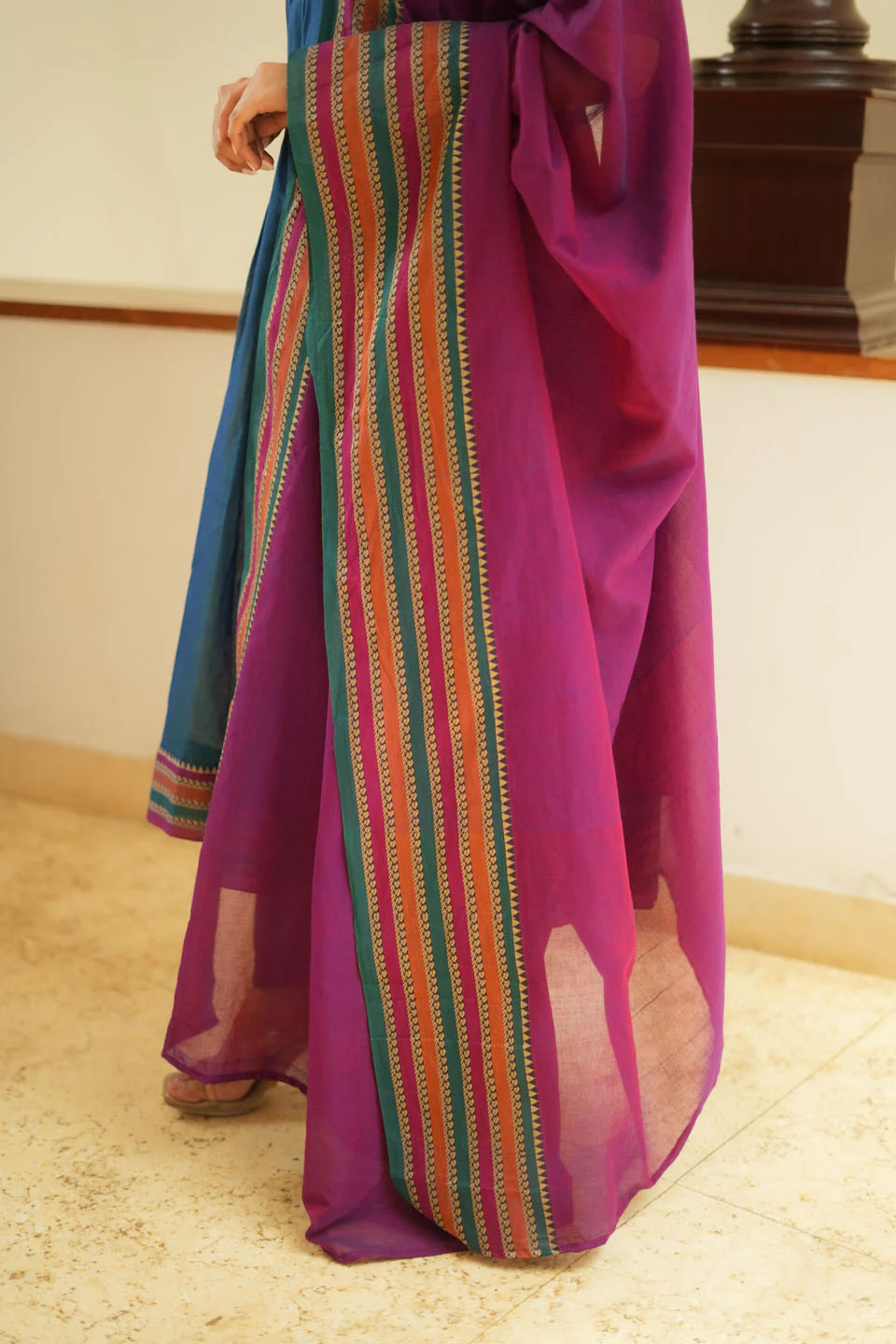 Yashika Teal with Magenta Handloom Cotton Kurta Set - Image 4