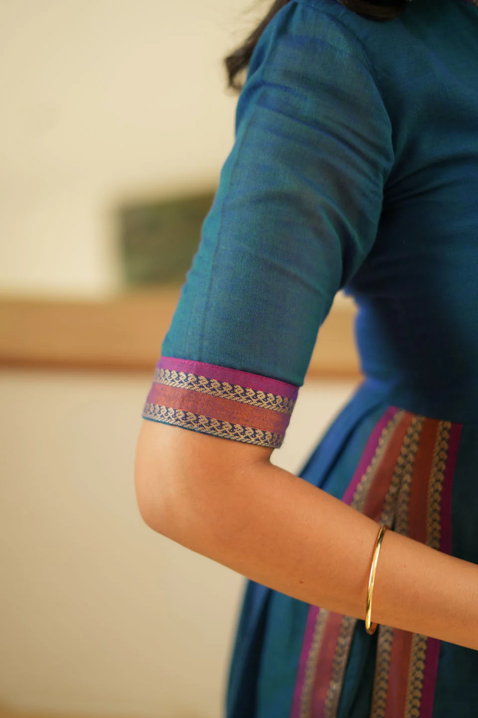 Yashika Teal with Magenta Handloom Cotton Kurta Set - Image 8